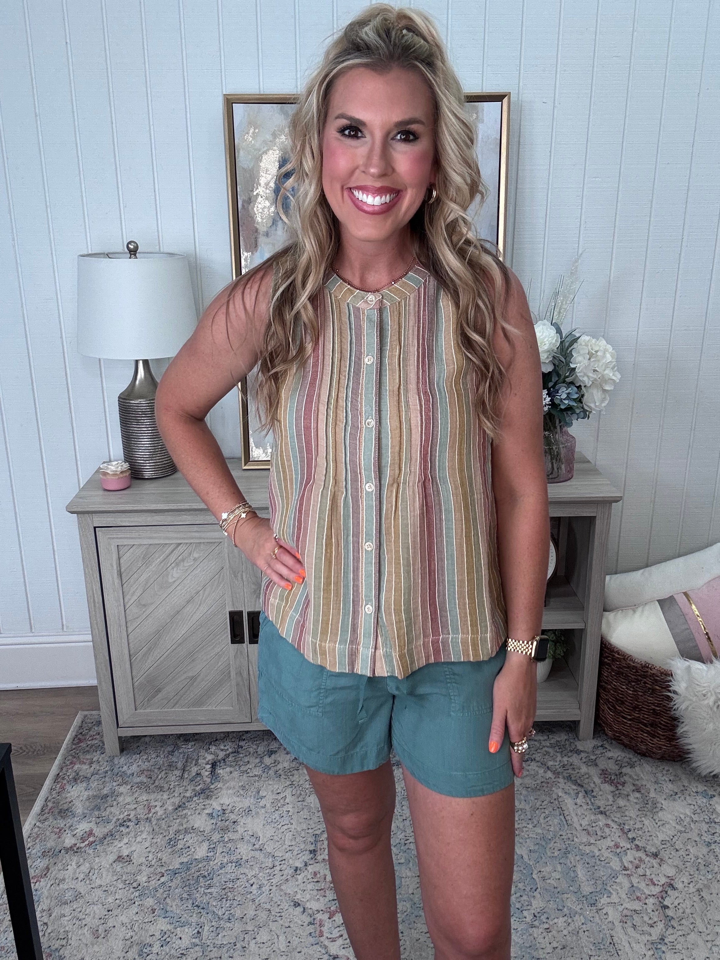 Freesia Top | Shop Apple Blvd