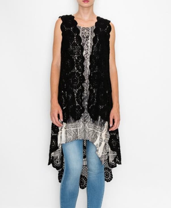 Carol~ Vest | Beautifully Modest