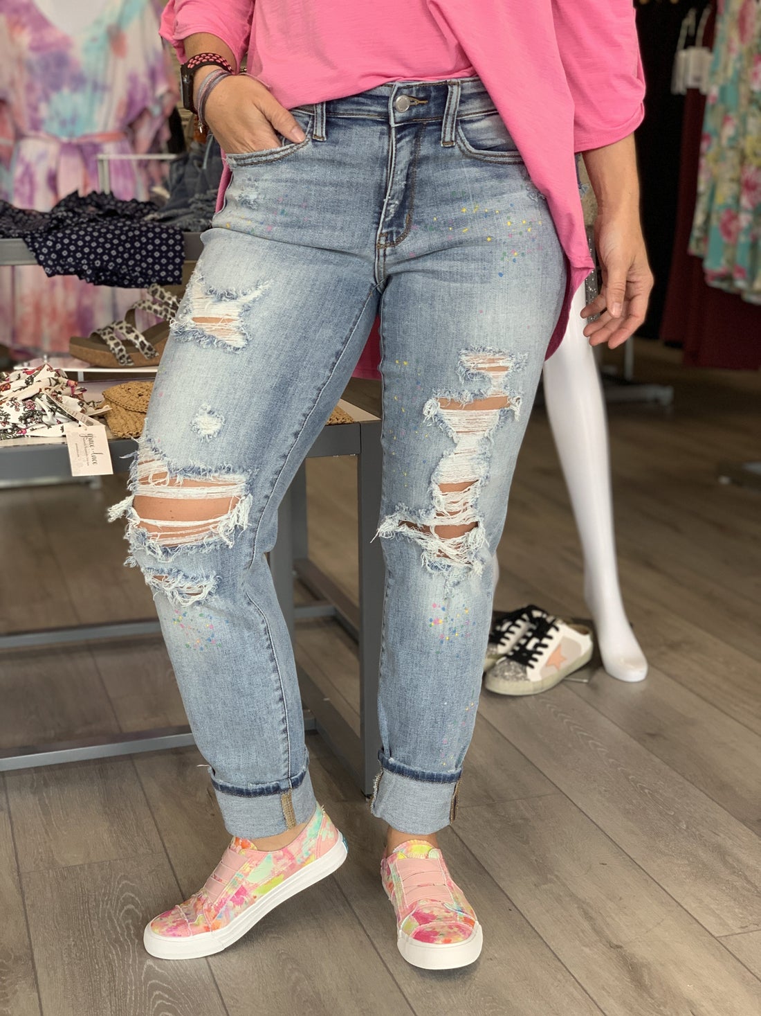 to Bella Jade Boutique!