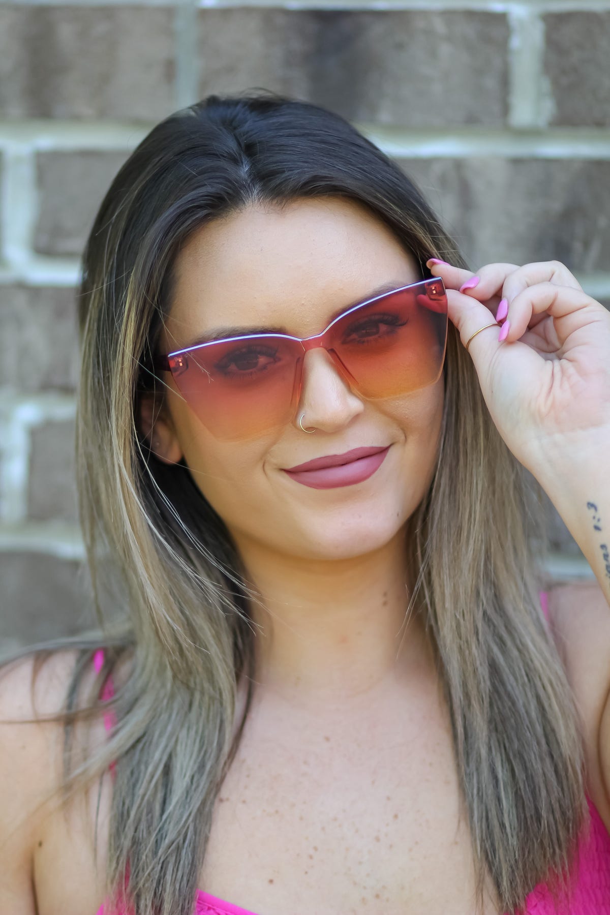 DIFF Pink Sunset Gradient Sunglasses DIFF Sandra DE01-0370-XCBNN Square Transparent Pink  main image 3