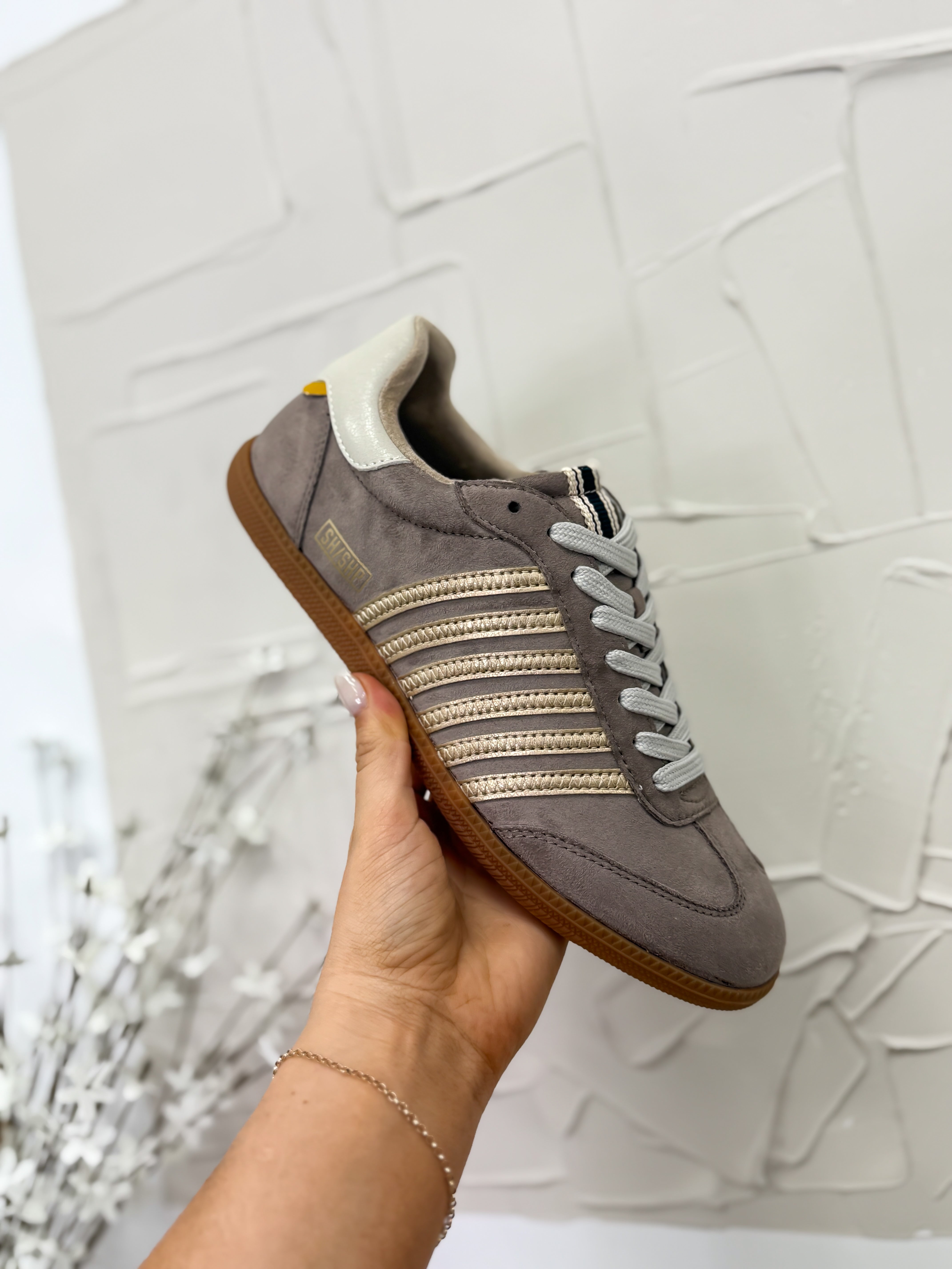 adidas gazelle silver green womens END. x adidas Samba 'Consortium Cup'  shoeslevele