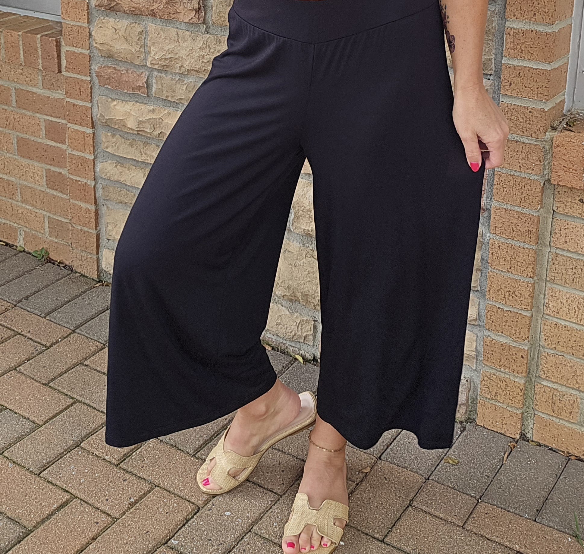 On the Grid Stella Kick Flare Pants in Taupe with Navy by