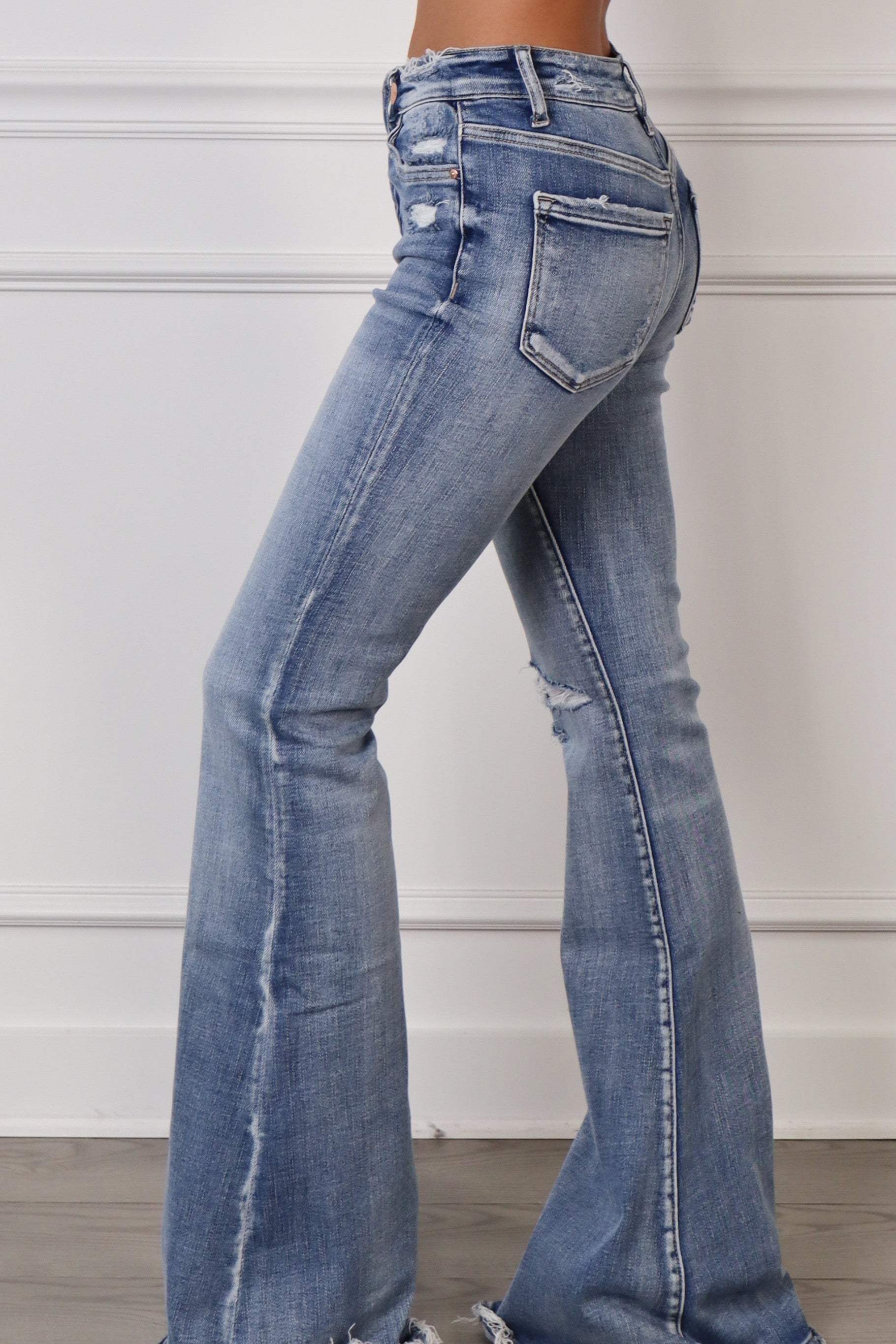 super flare jeans