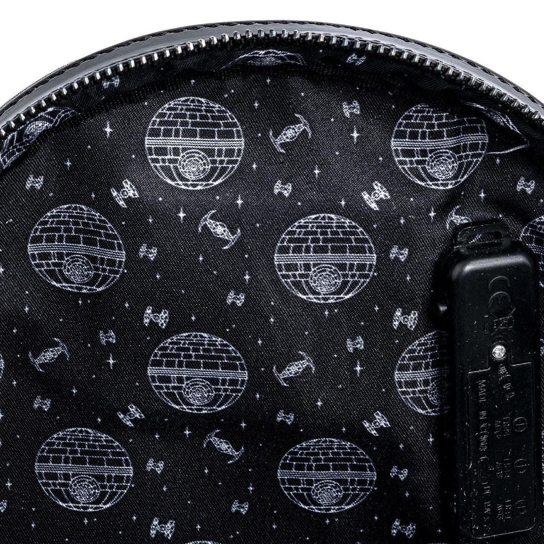 Darth Vader light up cosplay Mini Backpack Loungefly Star  display picture 3