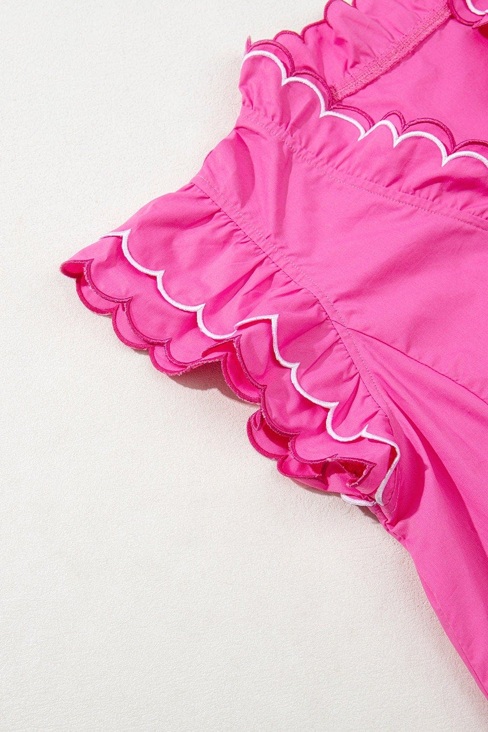 Contrast Scallop Trim Layered Short Sleeve V Neck Blouse