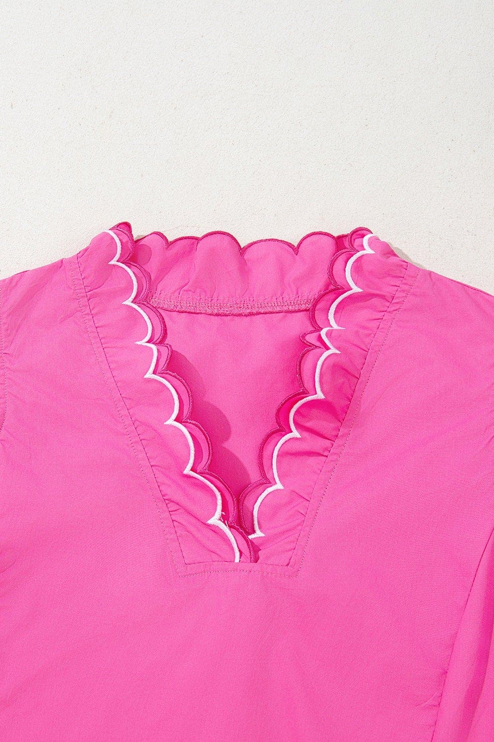 Contrast Scallop Trim Layered Short Sleeve V Neck Blouse