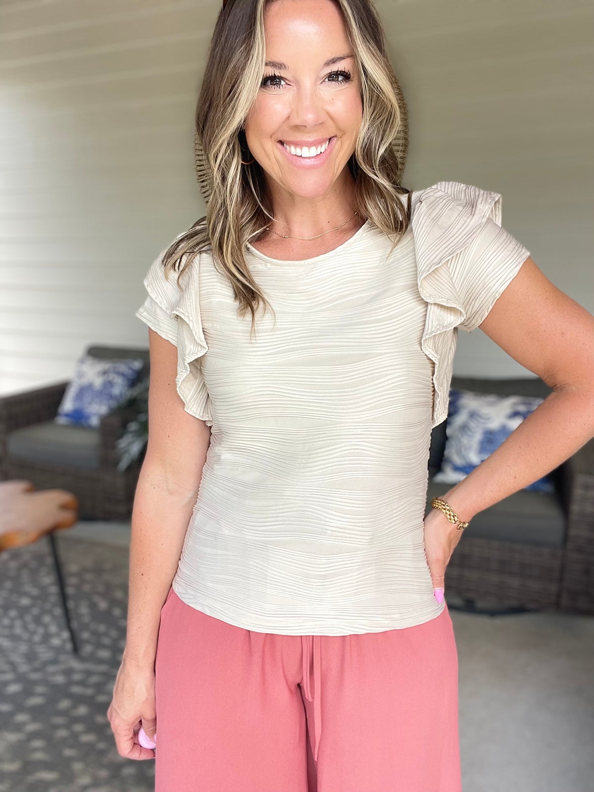 Textured Round Neck Cap Sleeve Top