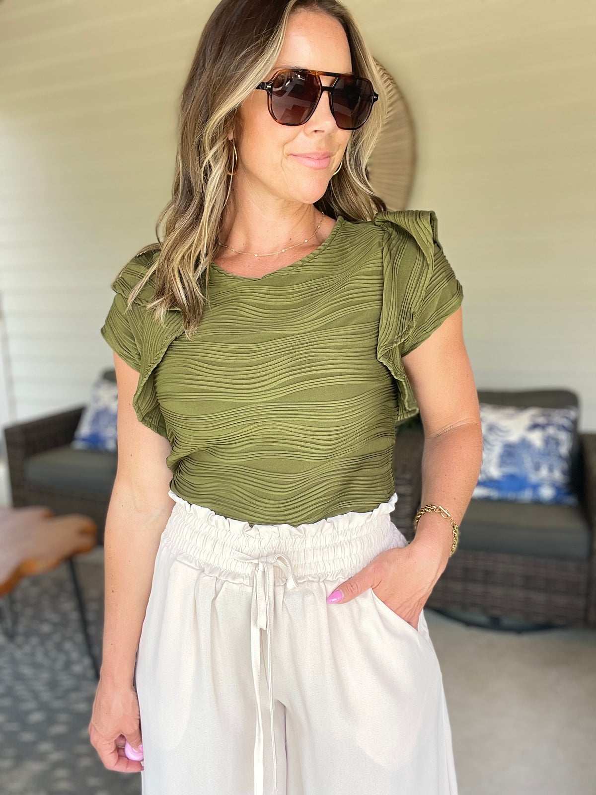 Textured Round Neck Cap Sleeve Top