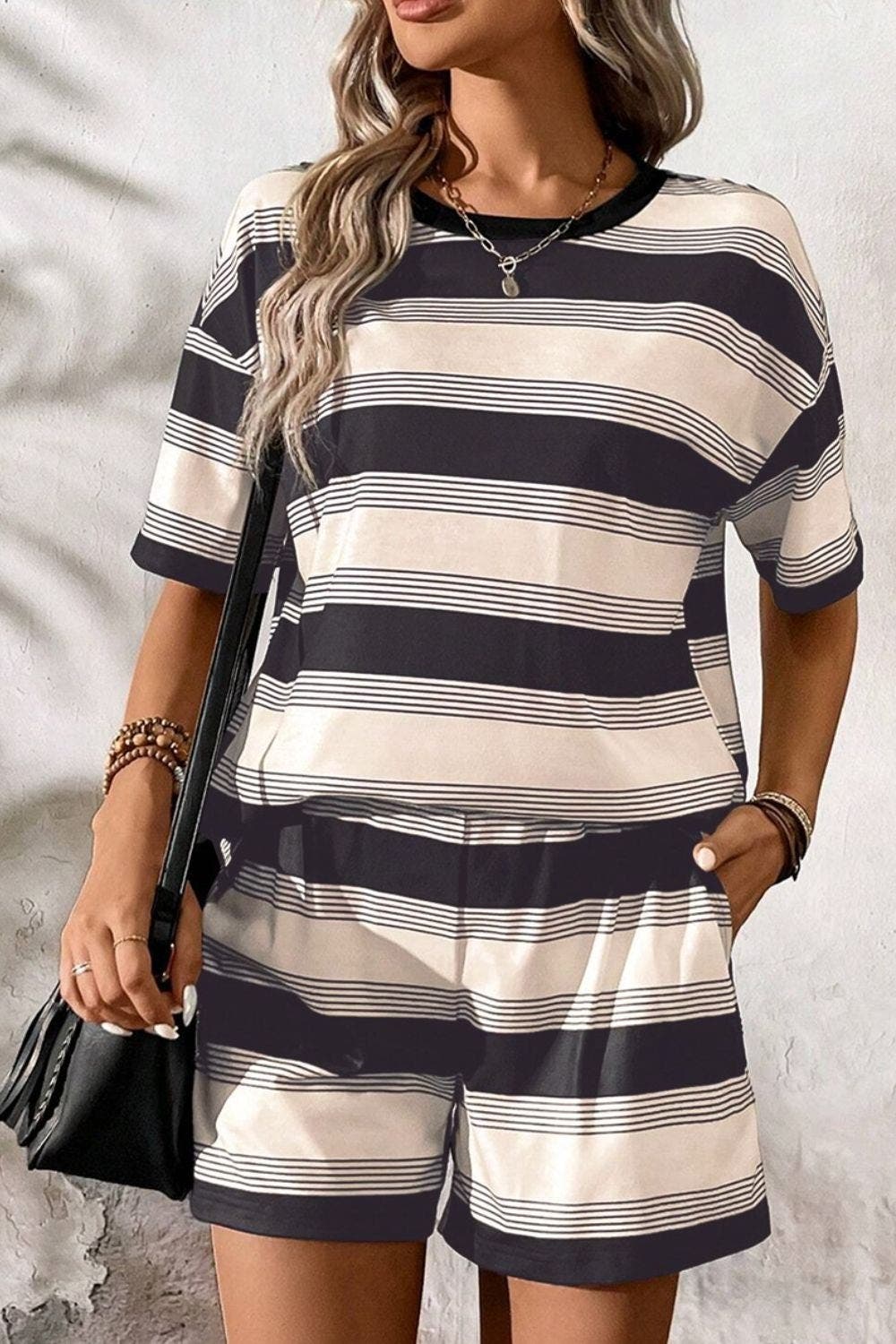 Stripe Half Sleeve T-Shirt and High Waist Pocketed Shorts Set