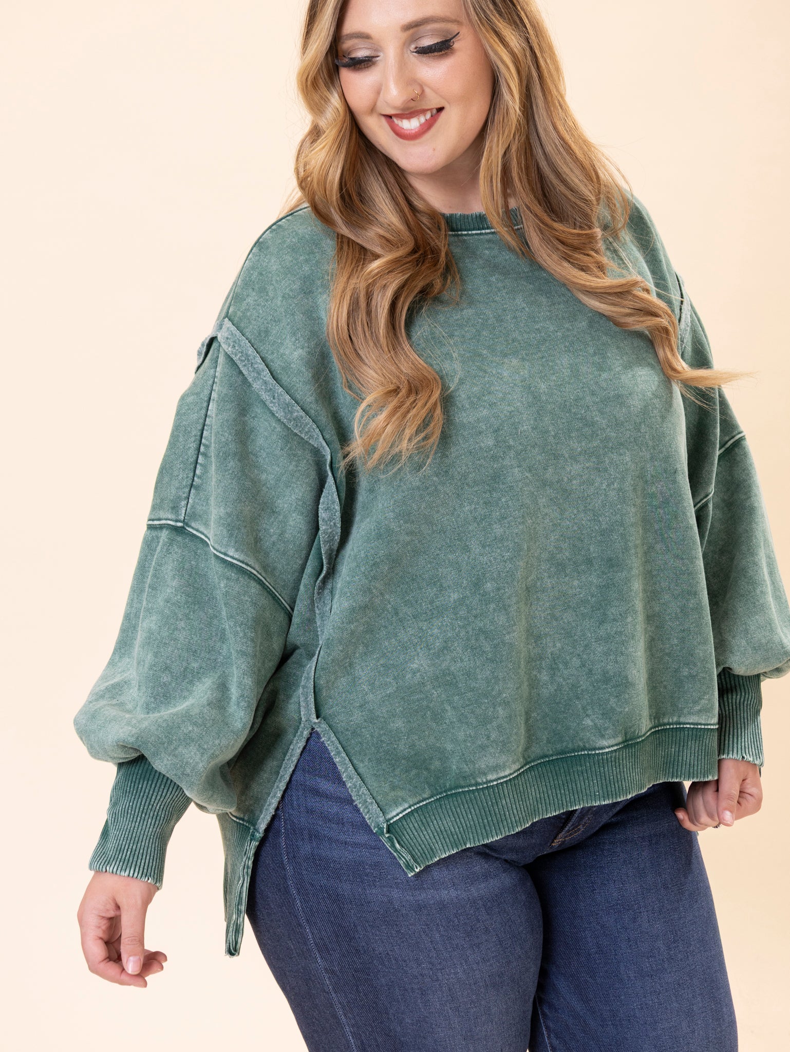 なぁ Zenana Acid Washed Batwing Sleeve Hi Low Fleece Sweatshirt | S/M-L