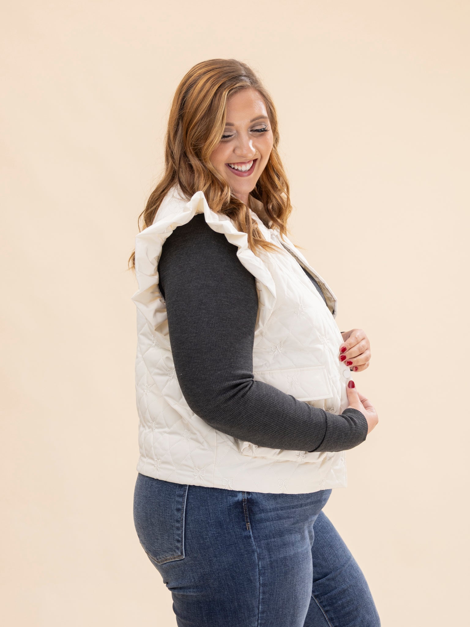 Ruffled Cap Sleeve Tiny Bow Embroidered Quilted Front Snap