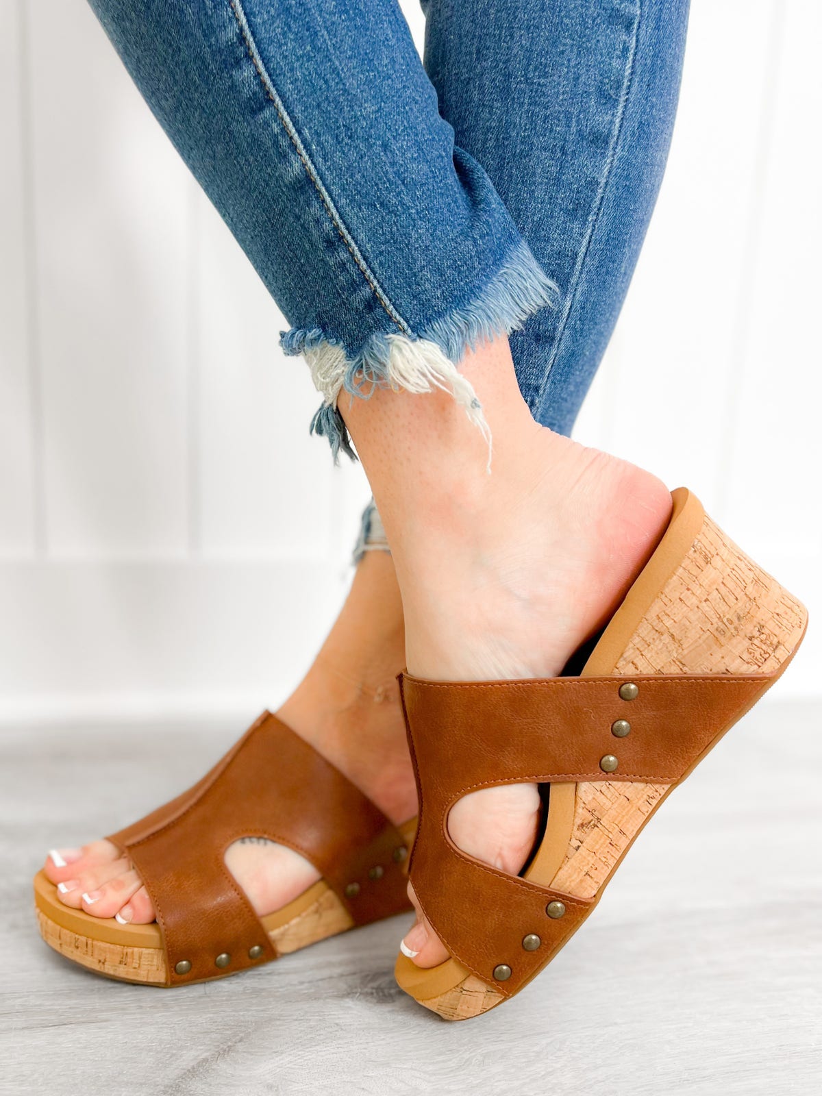 Freckled Poppy Boutique