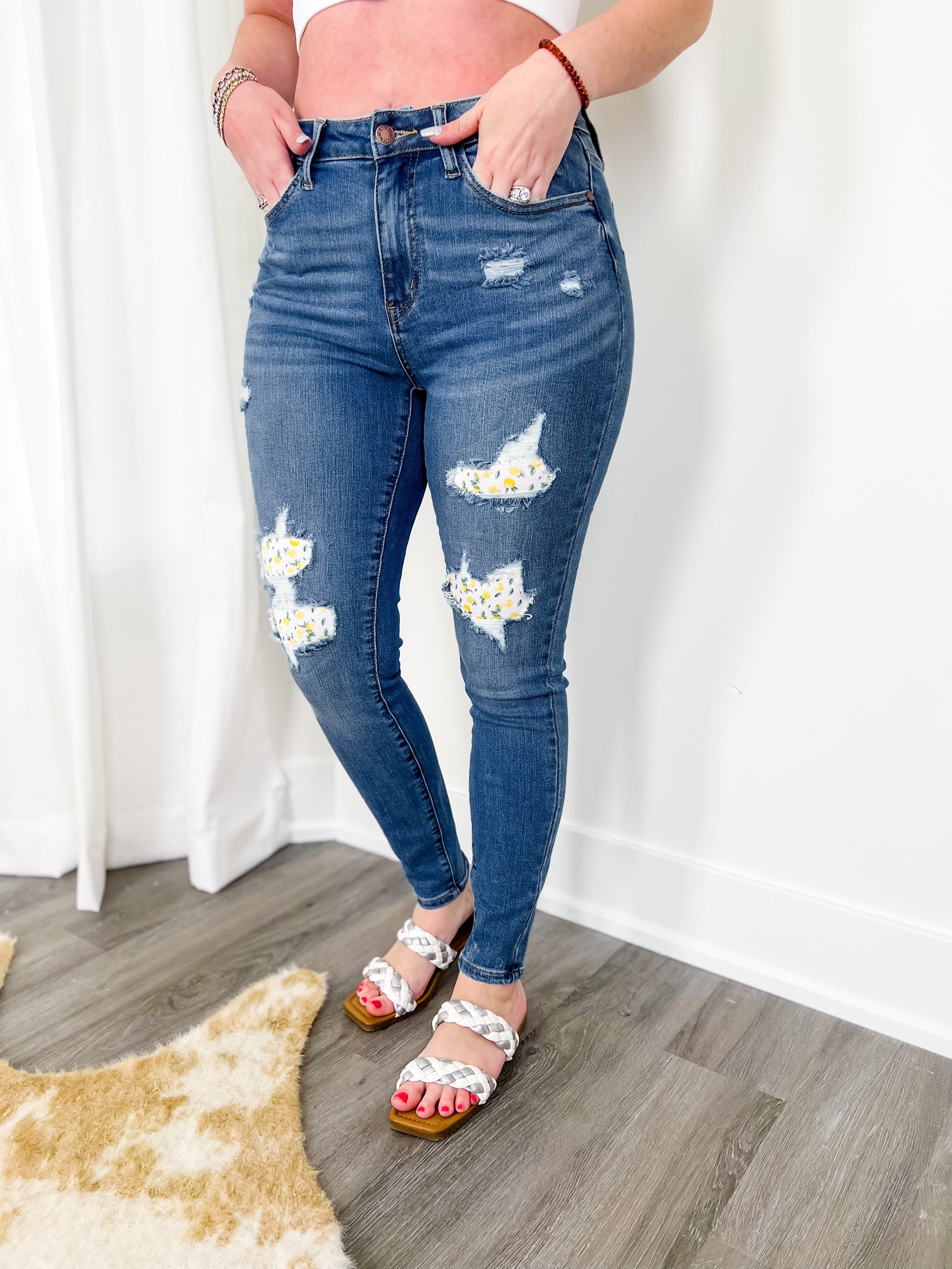 Reg Judy Blue Skinny Lemon Patch Jeans 