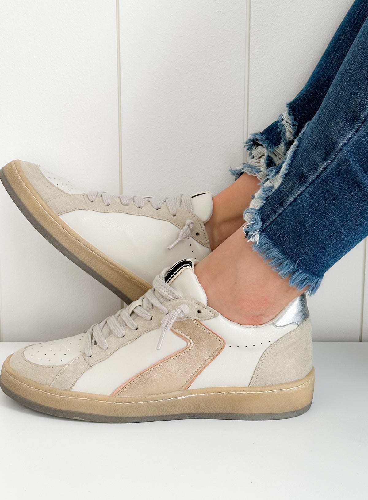 Shu Shop PAZ Shoe (6-11) *BLACK SUEDE