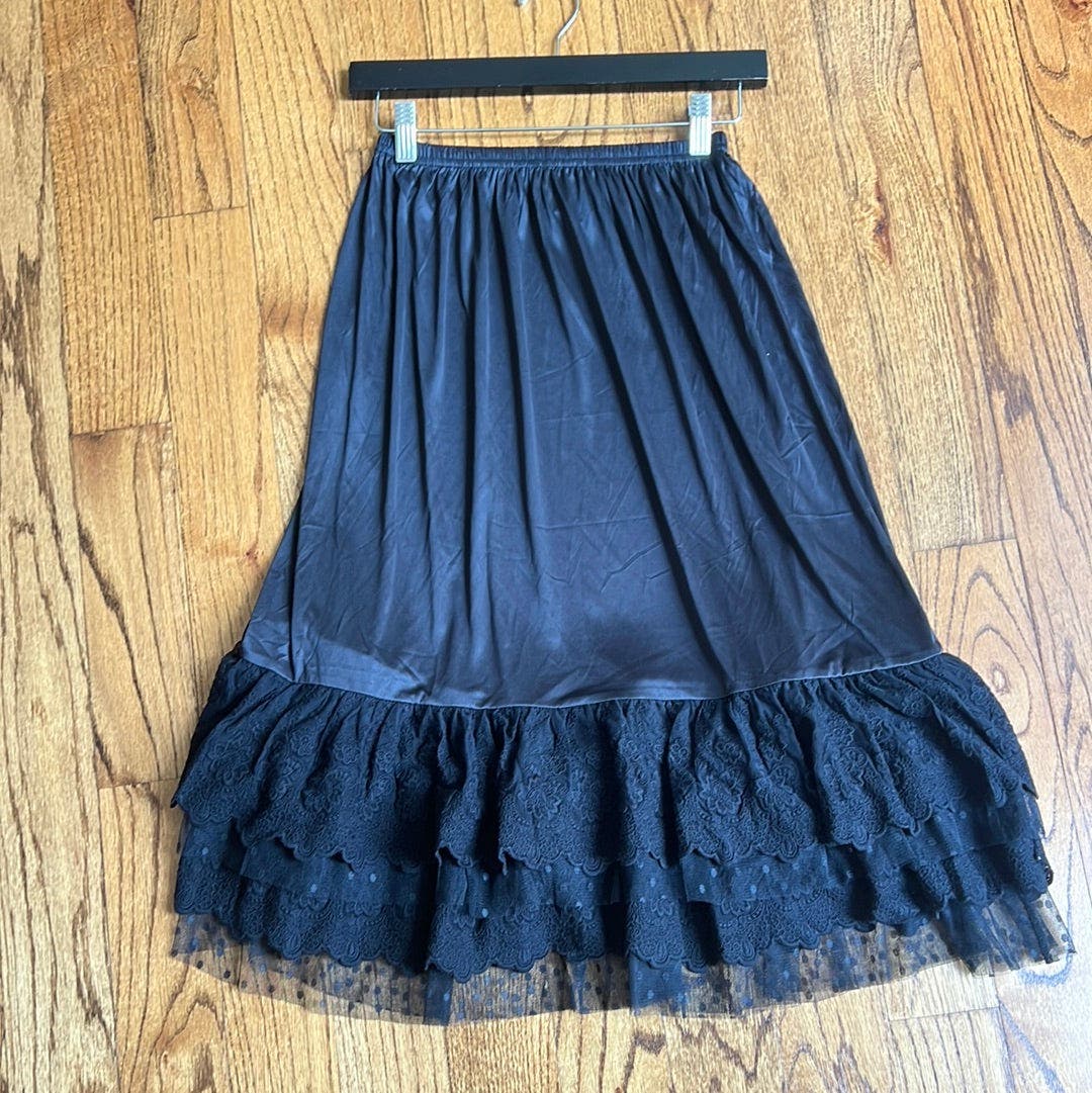 Lace Skirt Extenders Frou-Frou Collection