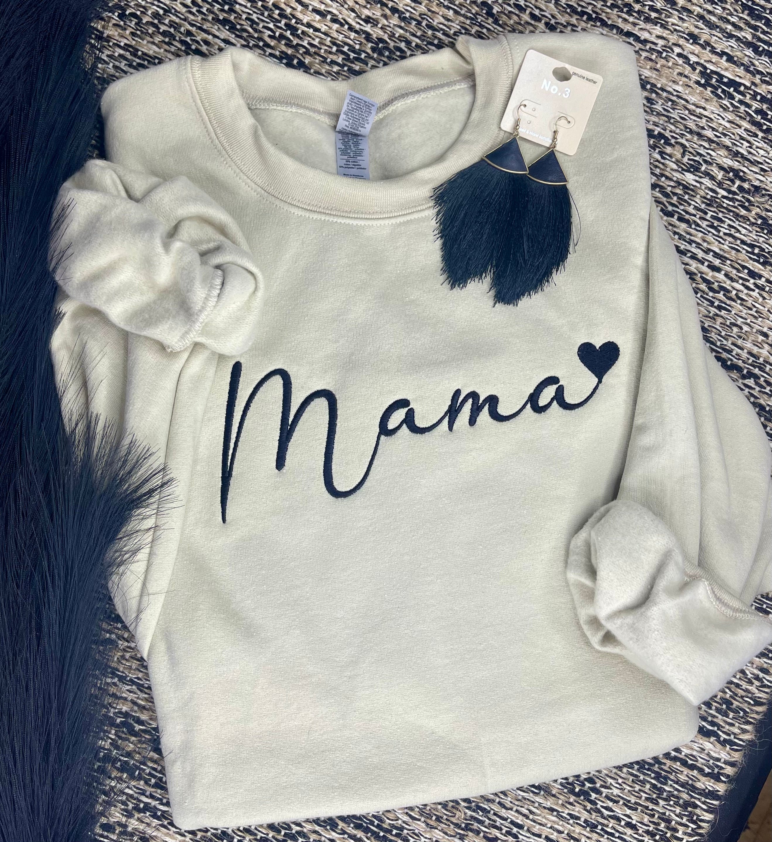 Mama Script (Embroidery Sweatshirt)