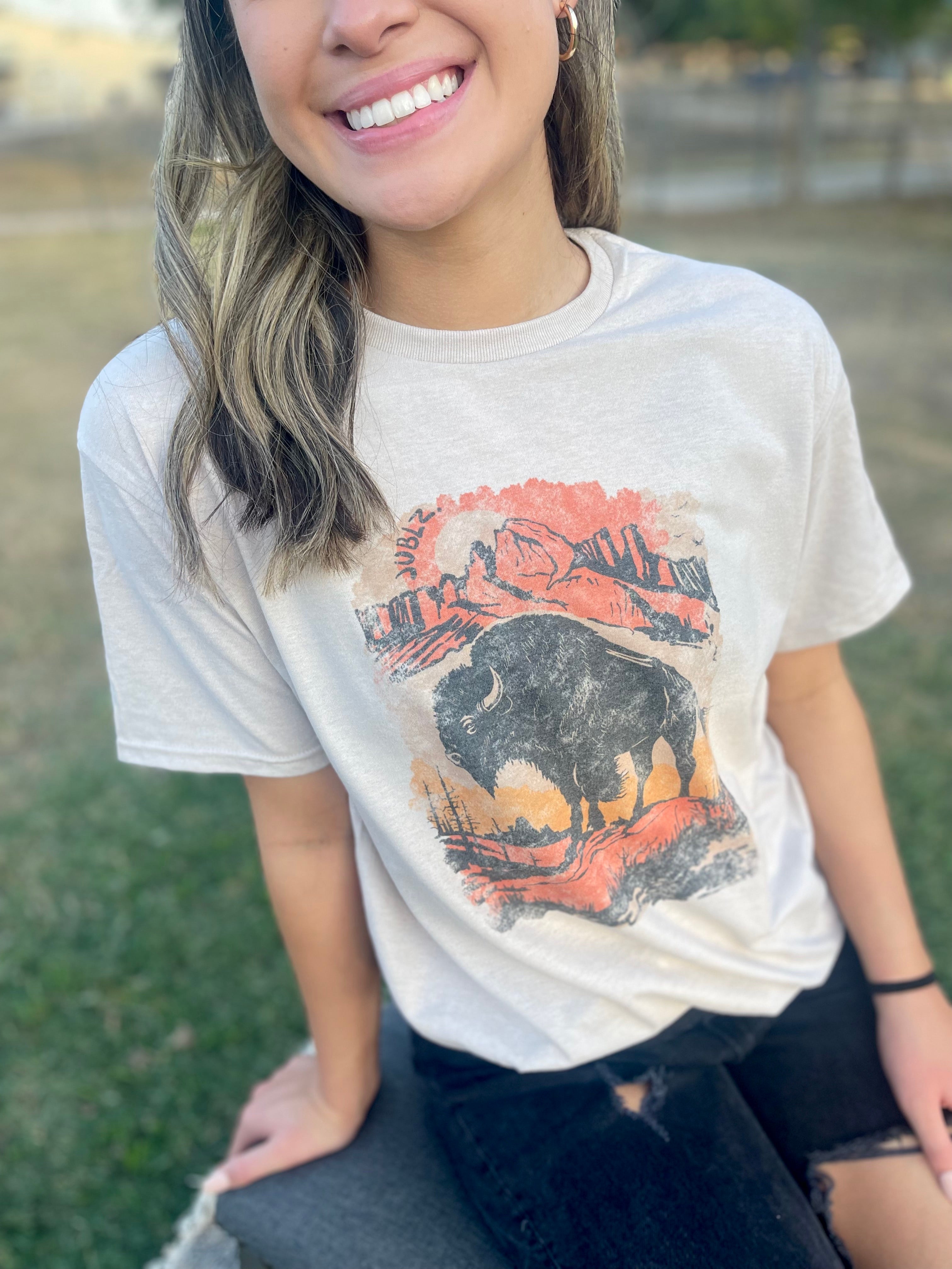 Bison Sunrise (Tee)