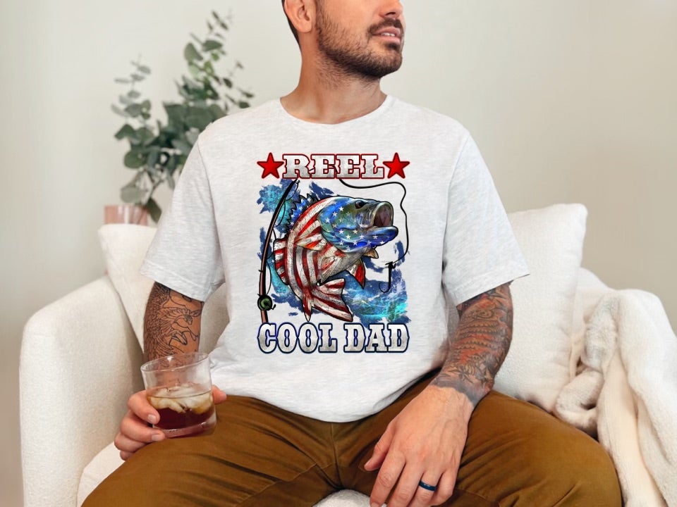 Reel Cool Dad US Flag Bass (Tee)