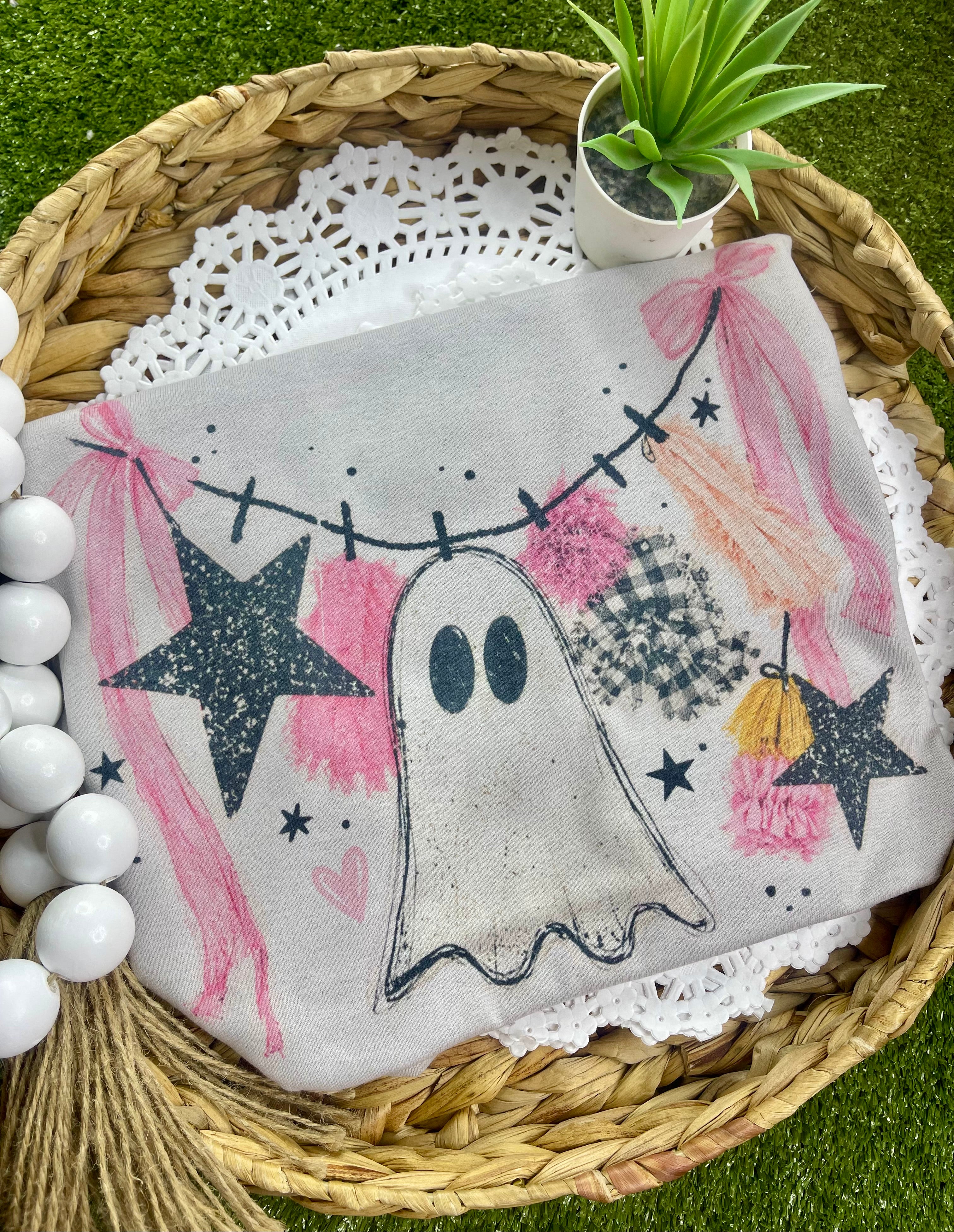 Ghost Garland (Tee)
