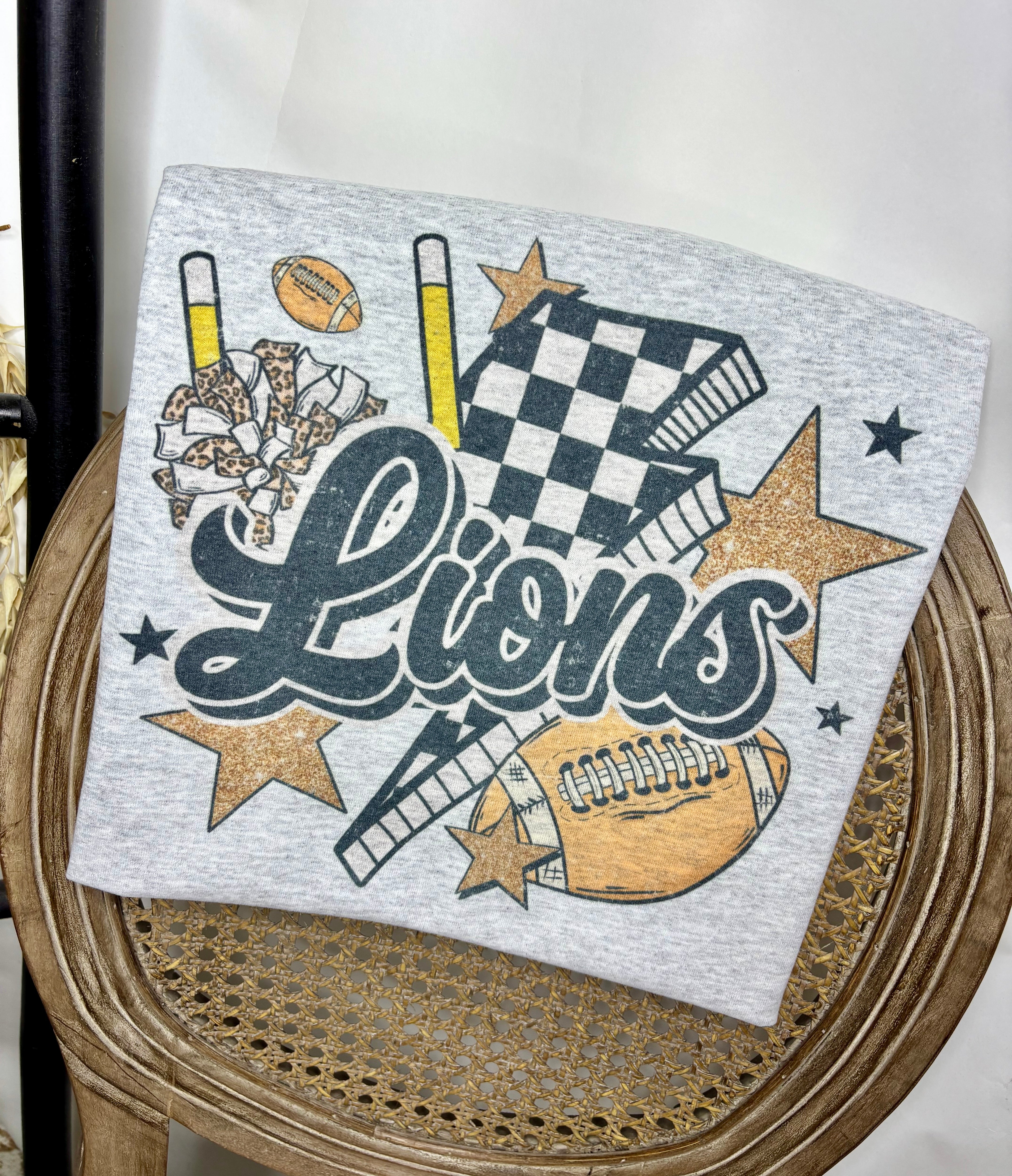 Lions Checkered Bolt (Tee)