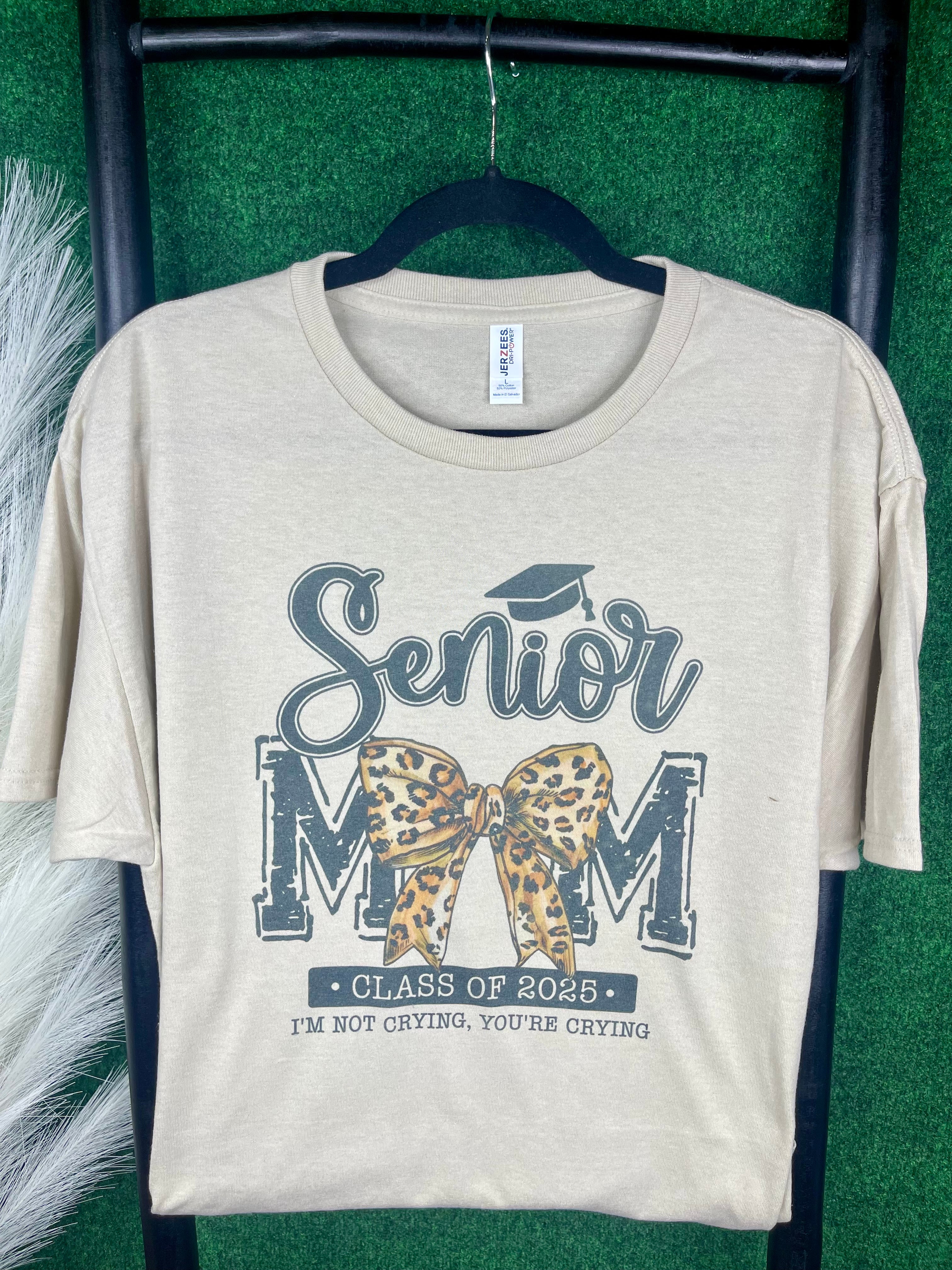 Senior Mom Class of 2025 (Tee)