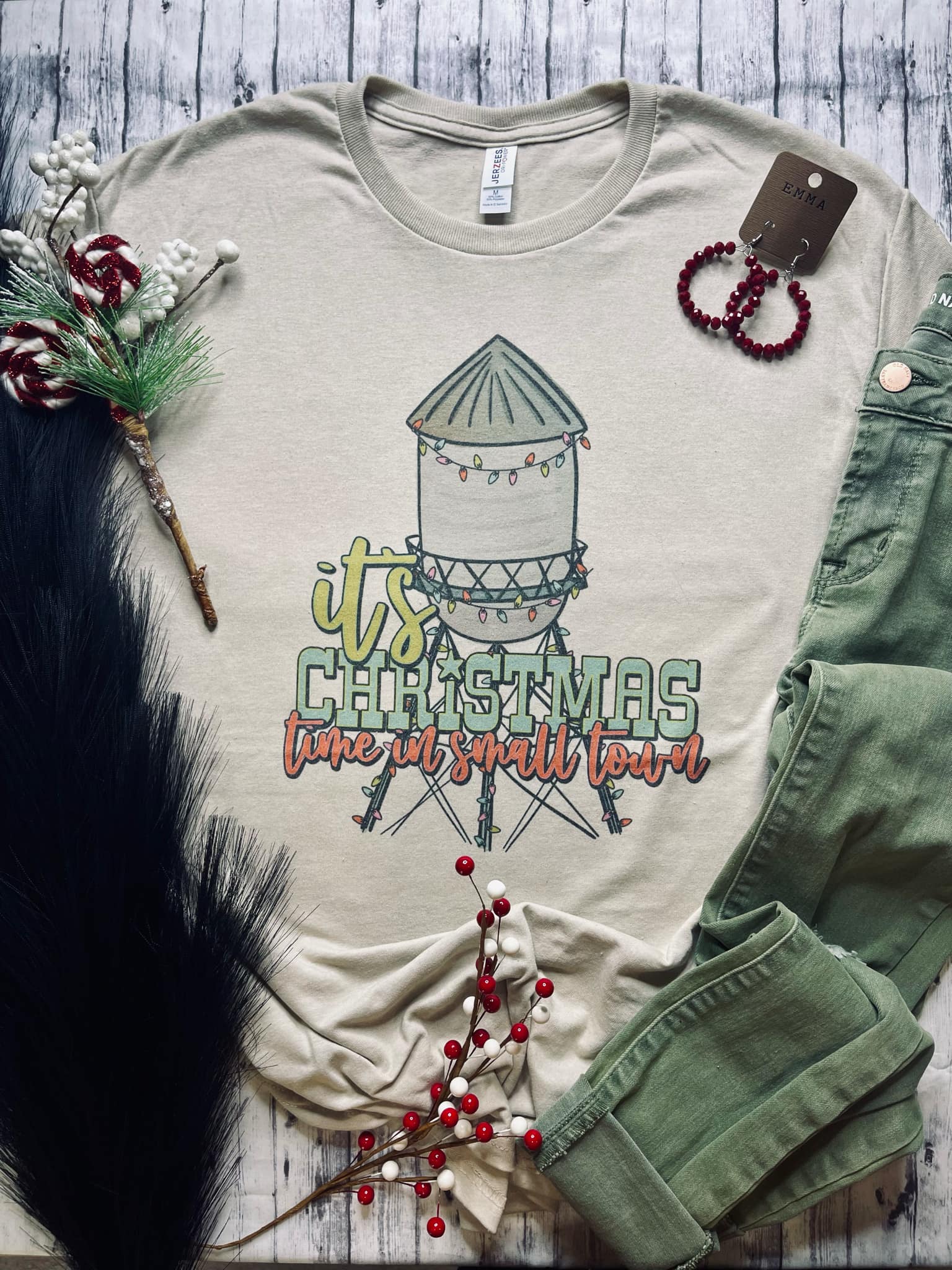 It's Christmas Time in a Small Town (Tee)