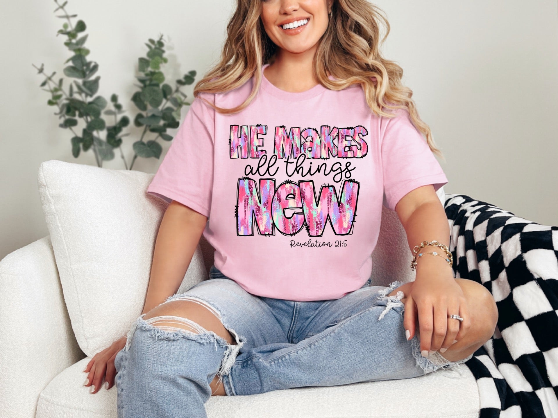 He Makes all Things New (Tee)