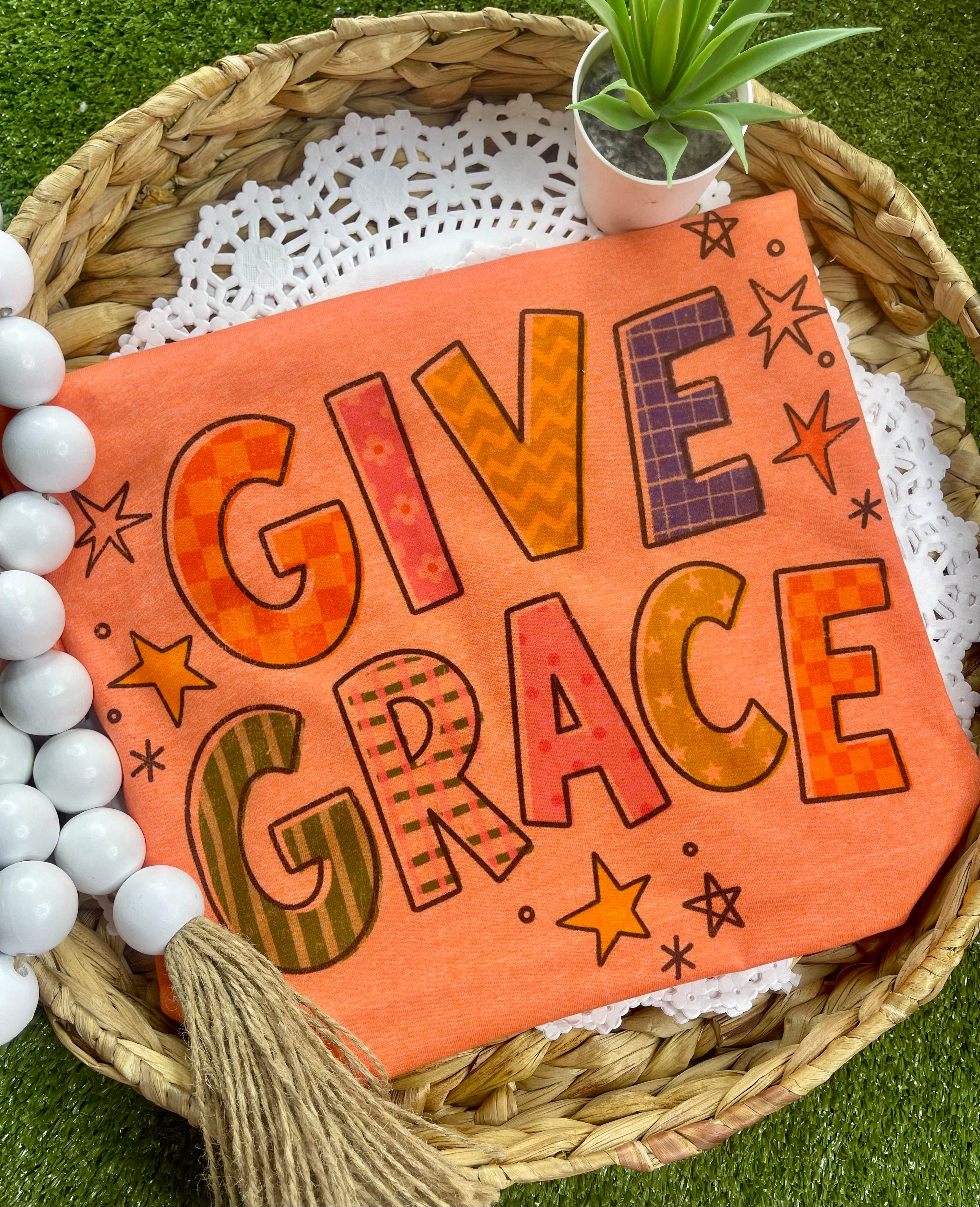 Give Grace (Softstyle)