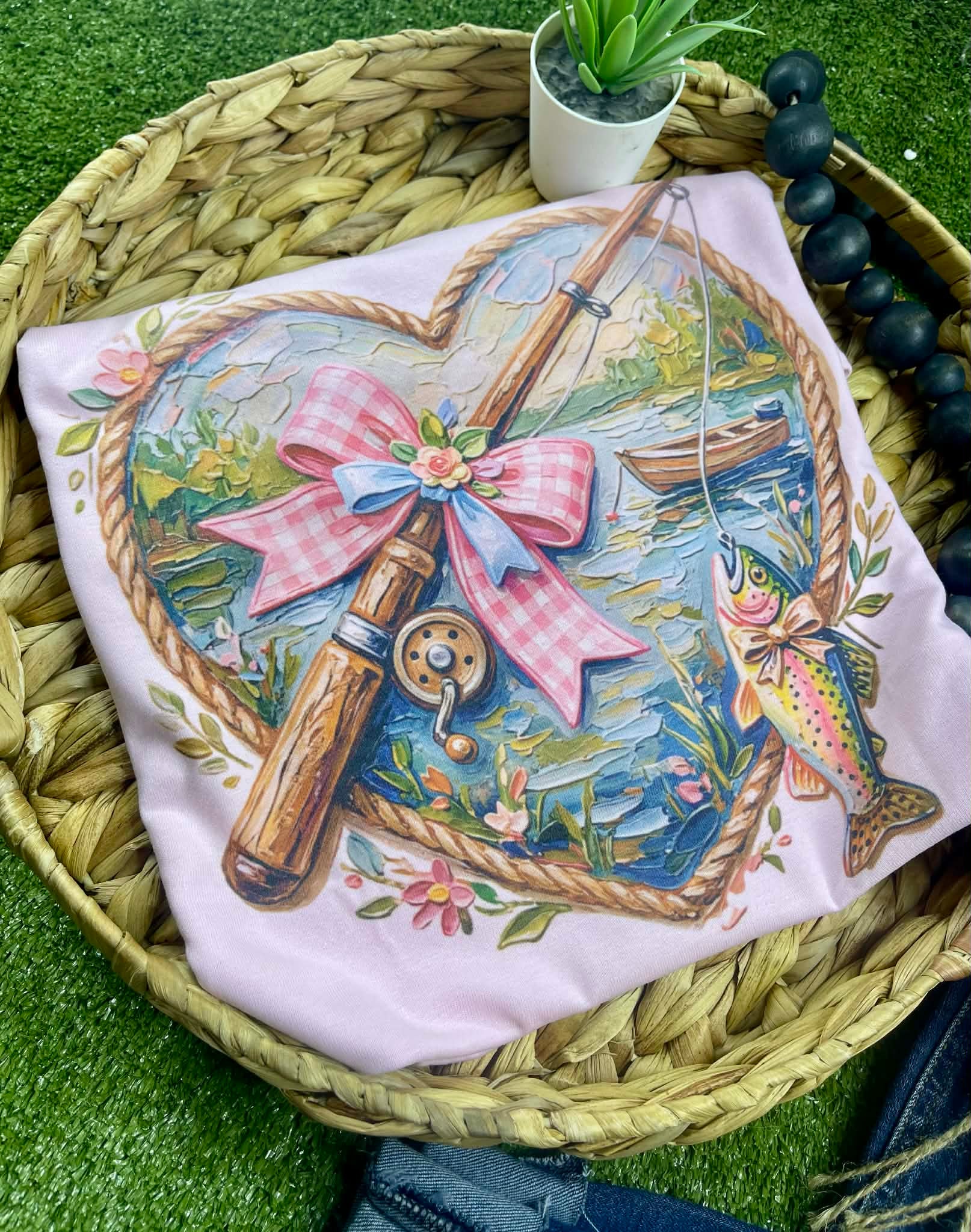 Pretty Little Catch (Tee)
