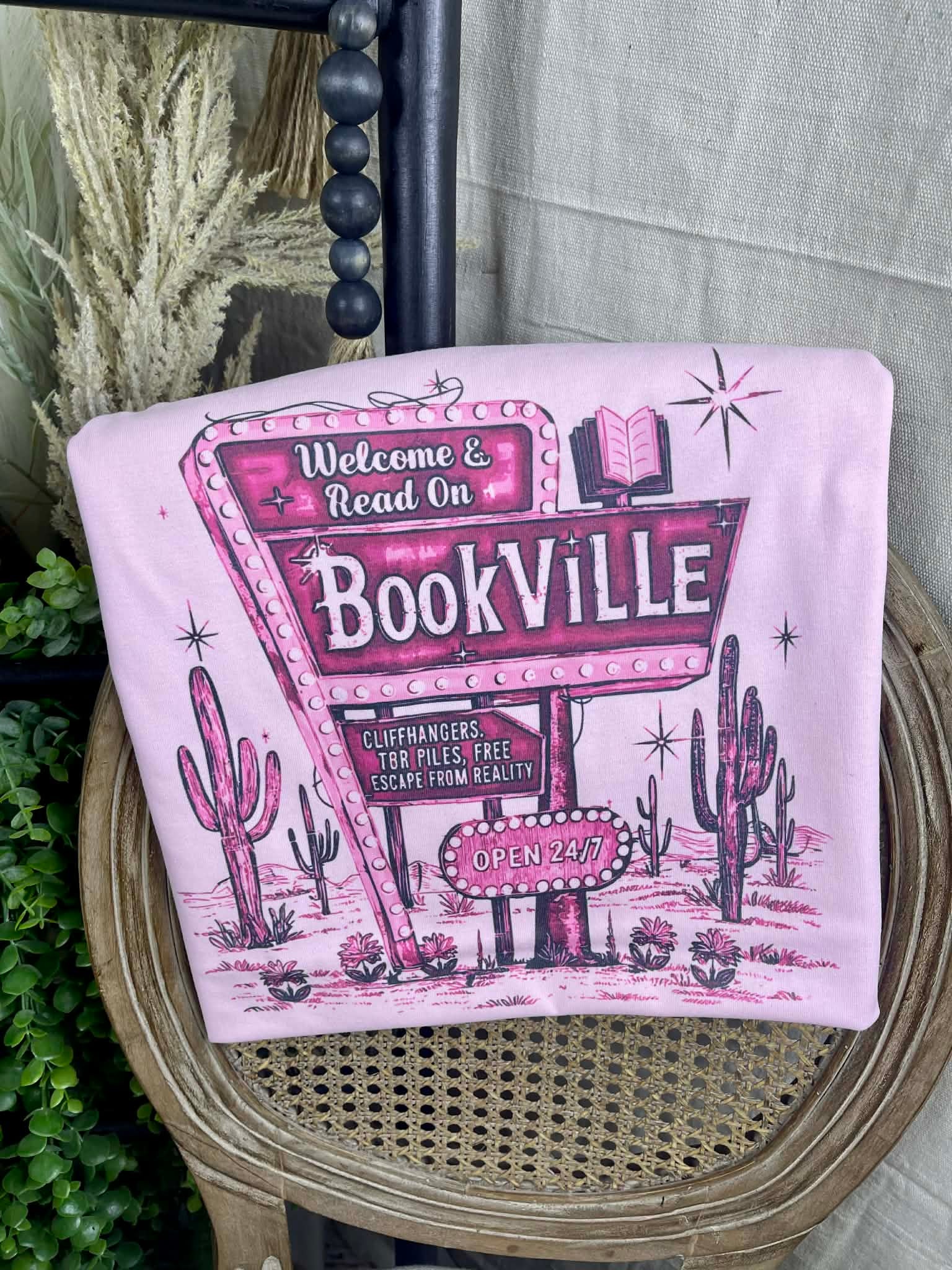Bookville (Tee)
