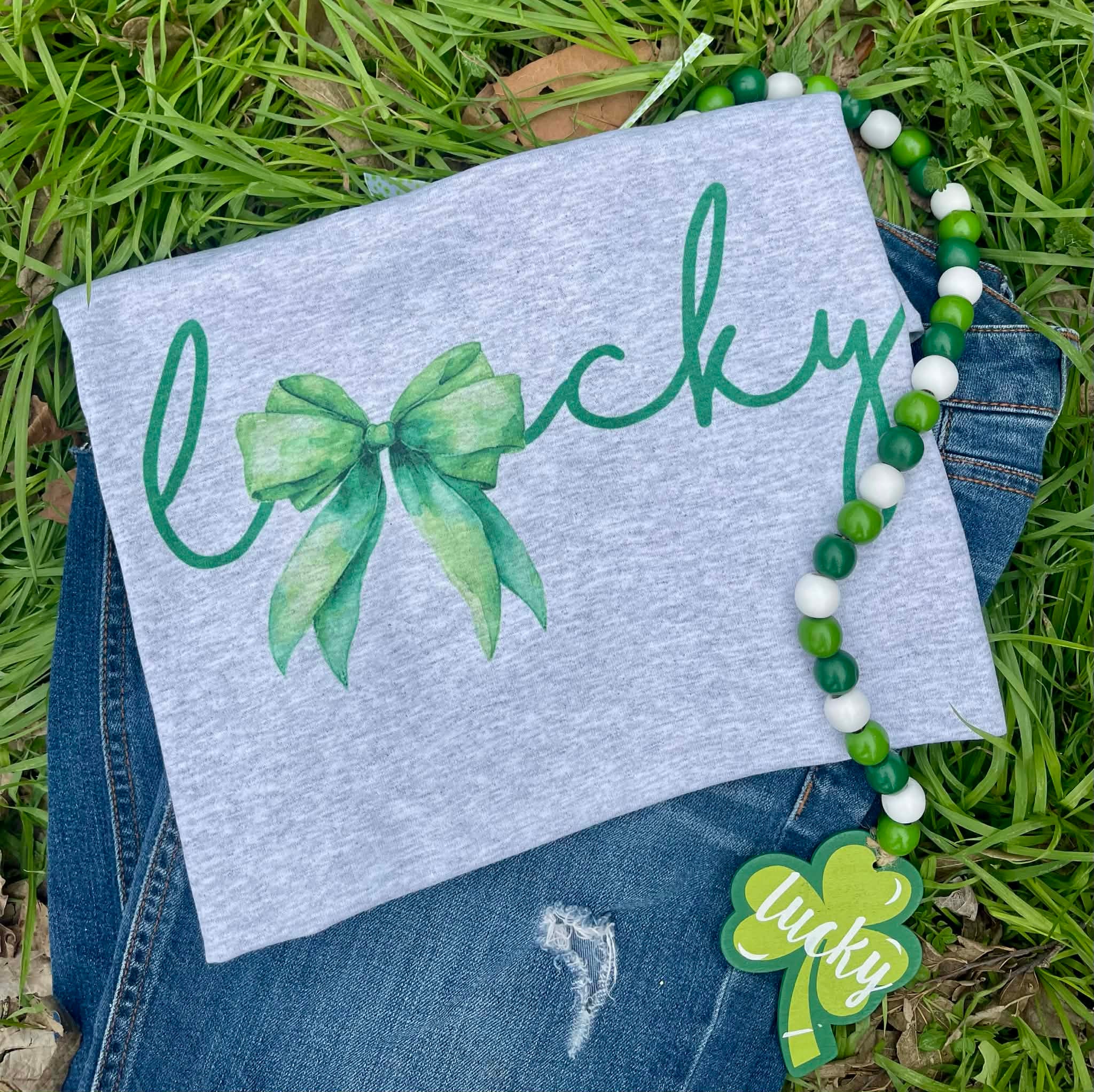 Lucky Bow (Tee)
