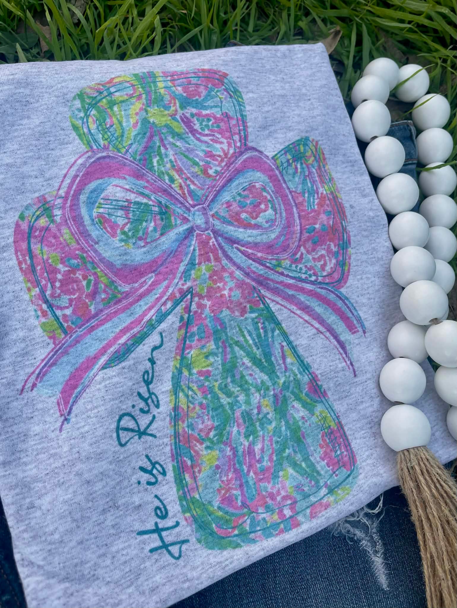 He is Risen (Tee)