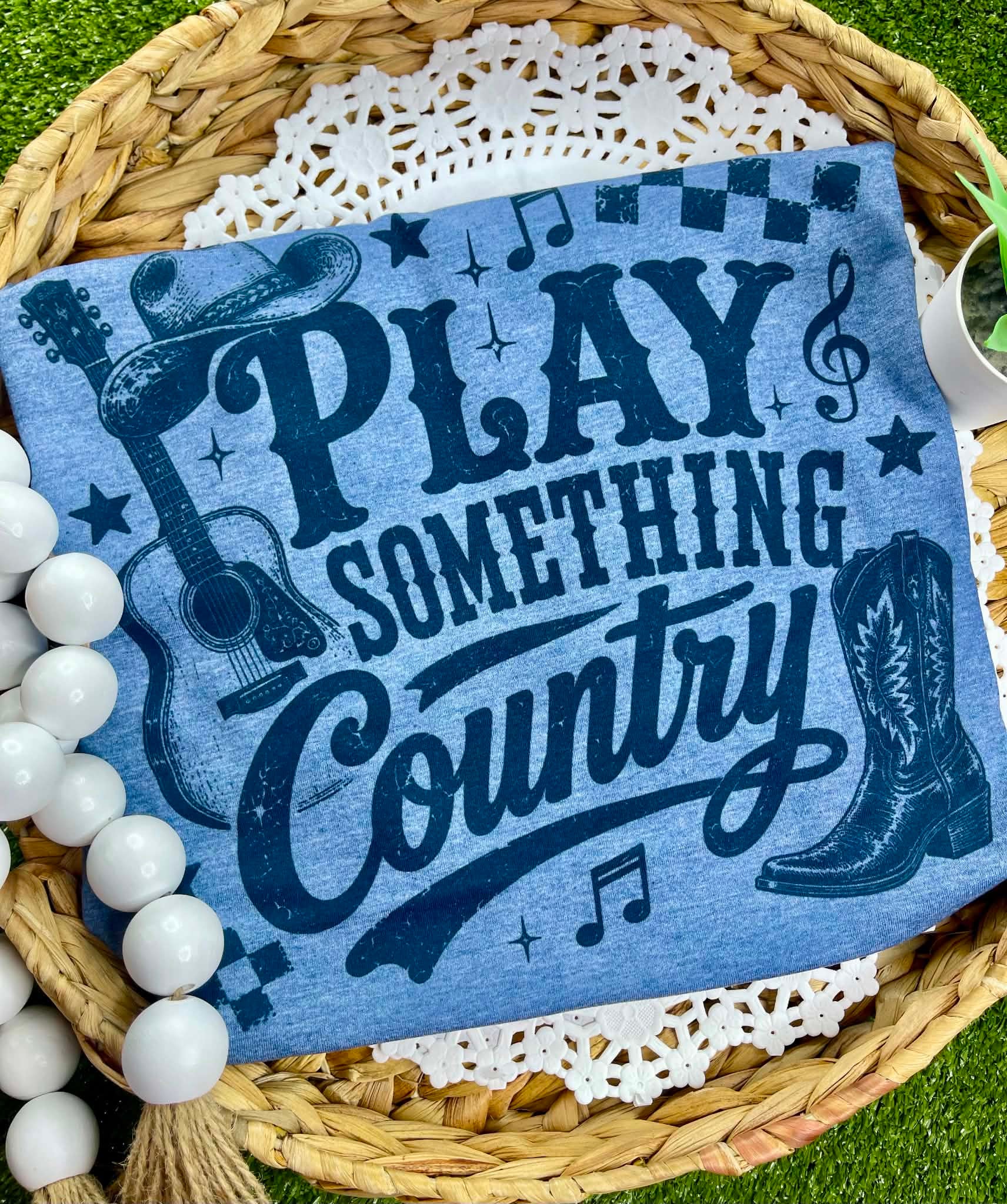 Play something Country (Softstyle Tee)