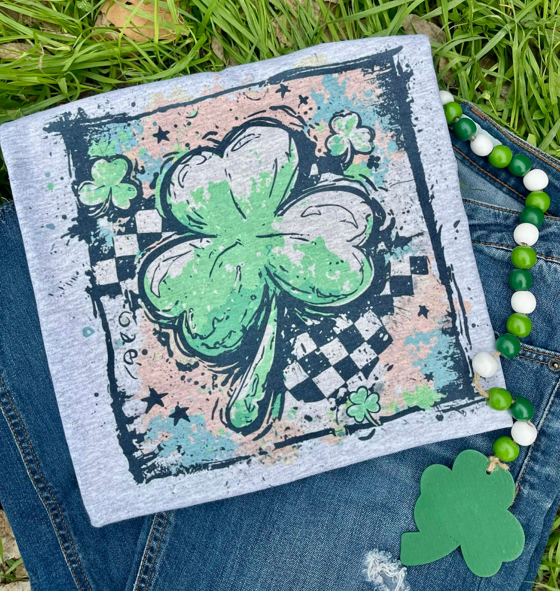 Four leaf clover (Tee)