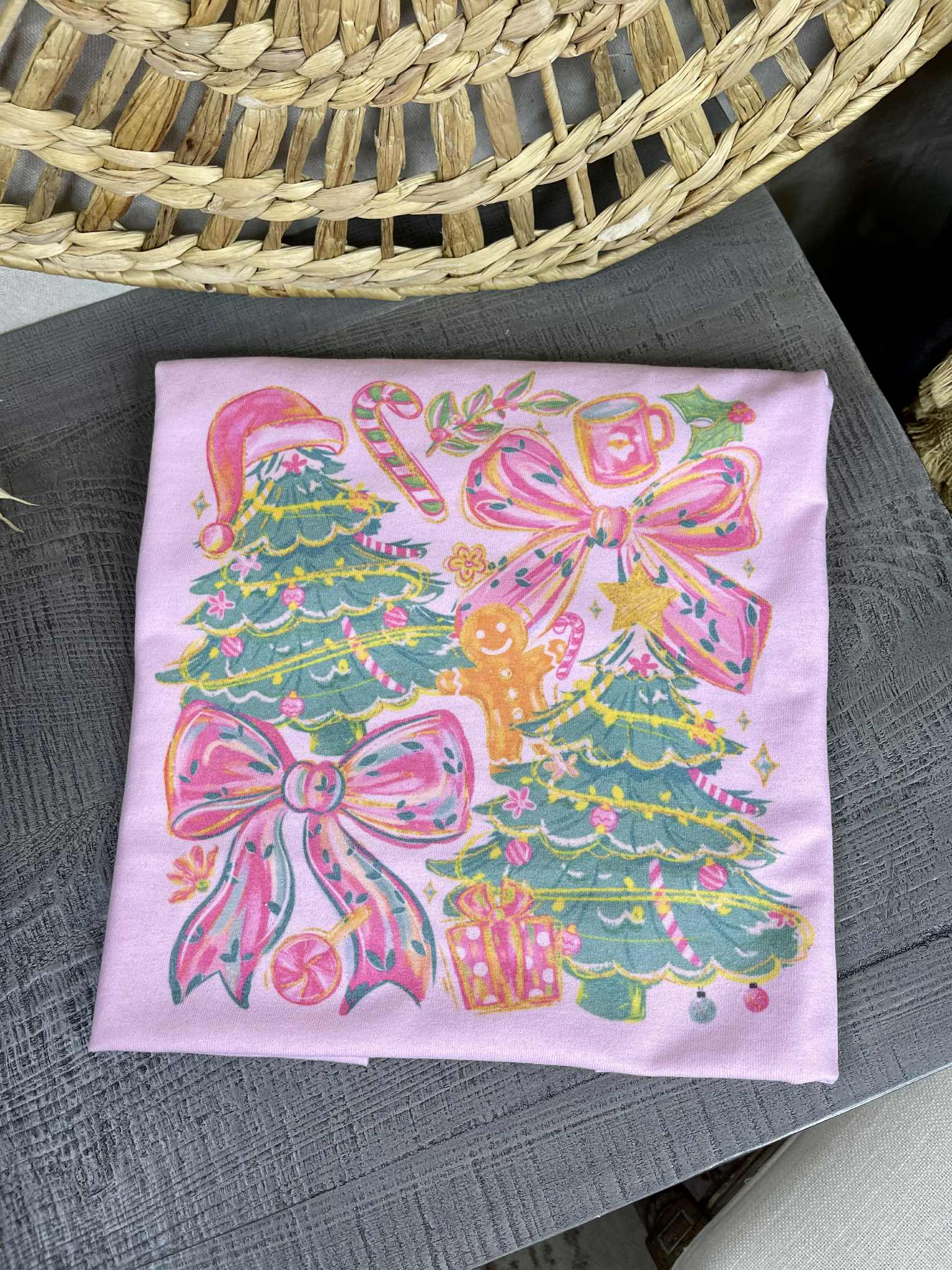 Trees and Bows (Tee)