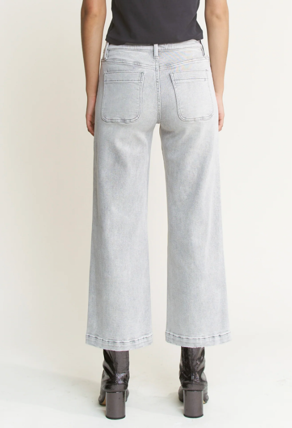 Se produkter som liknar Polarn O. Pyret denim hängsel.. på Tradera