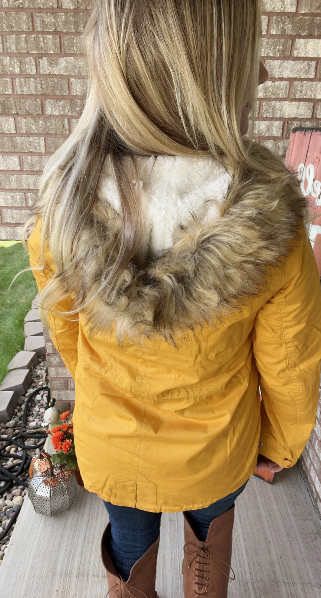 Mustard Cozy Lined Cargo Jacket | Laura 