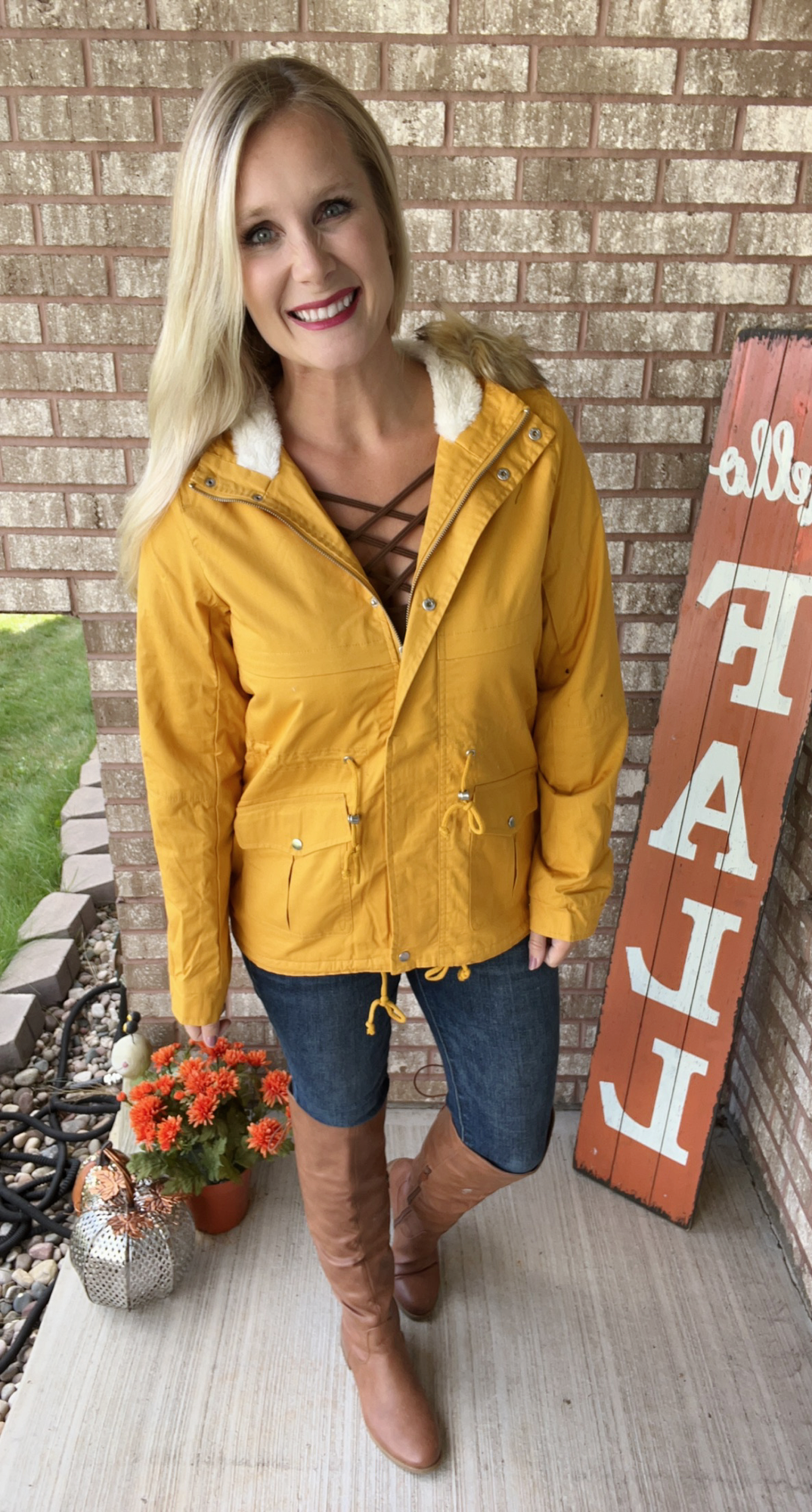 Mustard Cozy Lined Cargo Jacket | Laura 