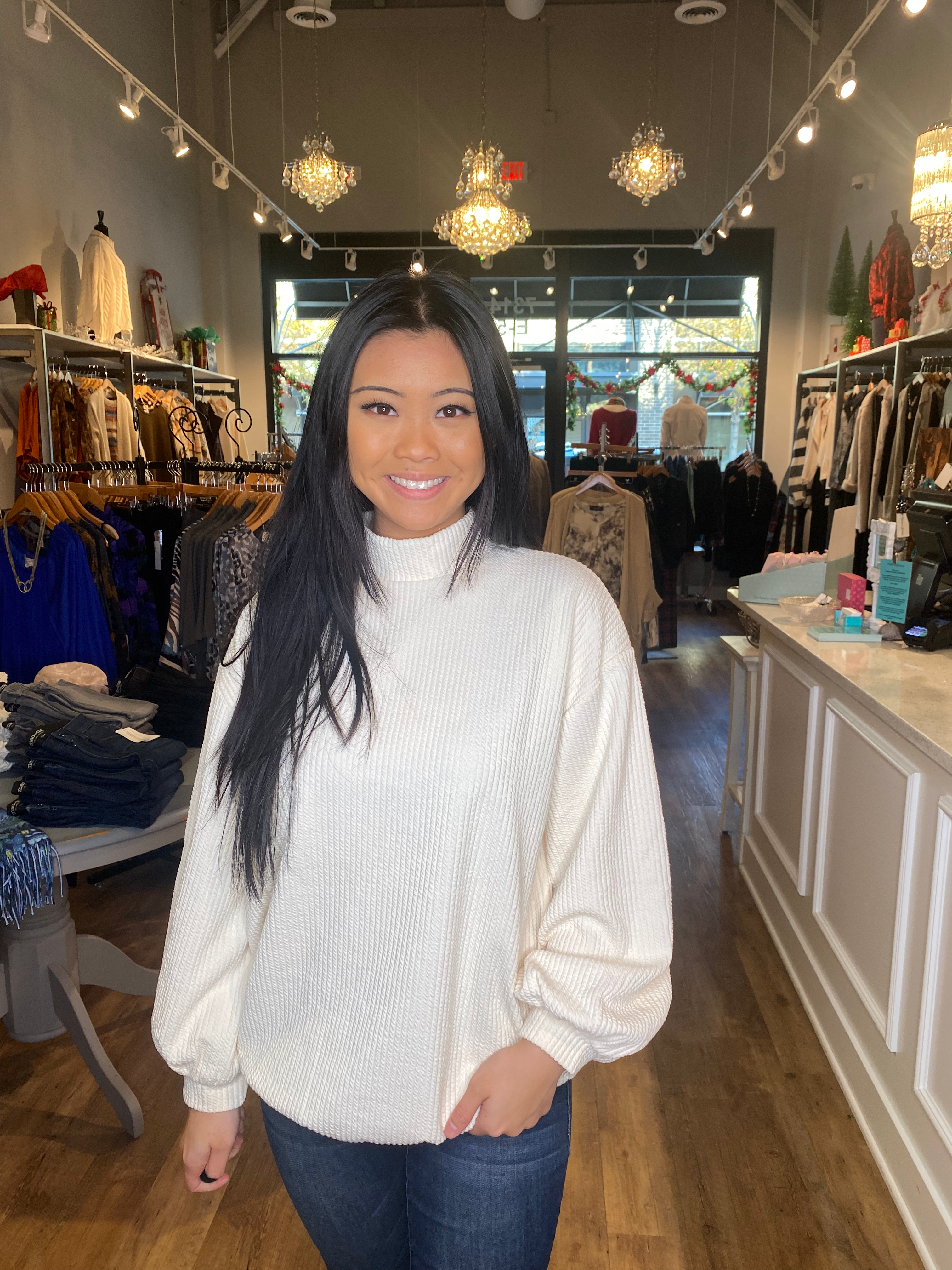 Textured mock neck sweater top 