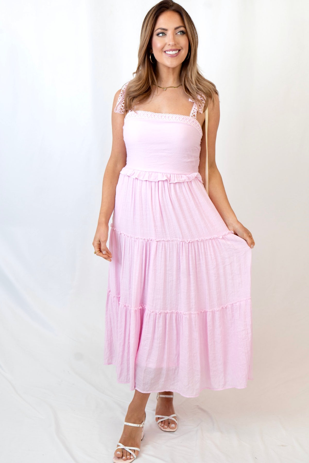 smocked back dress Cotton Poplin Cutout Drop Waist Maxi With Pockets PRINTED LINEN FABRIC SMOCKED BACK WITH SELF TIED SLIGHTLY OPEN BACK DRESS 54% LINEN 43% COTTON 3% SPANDEX Haven Lace Tie Straps Smocked