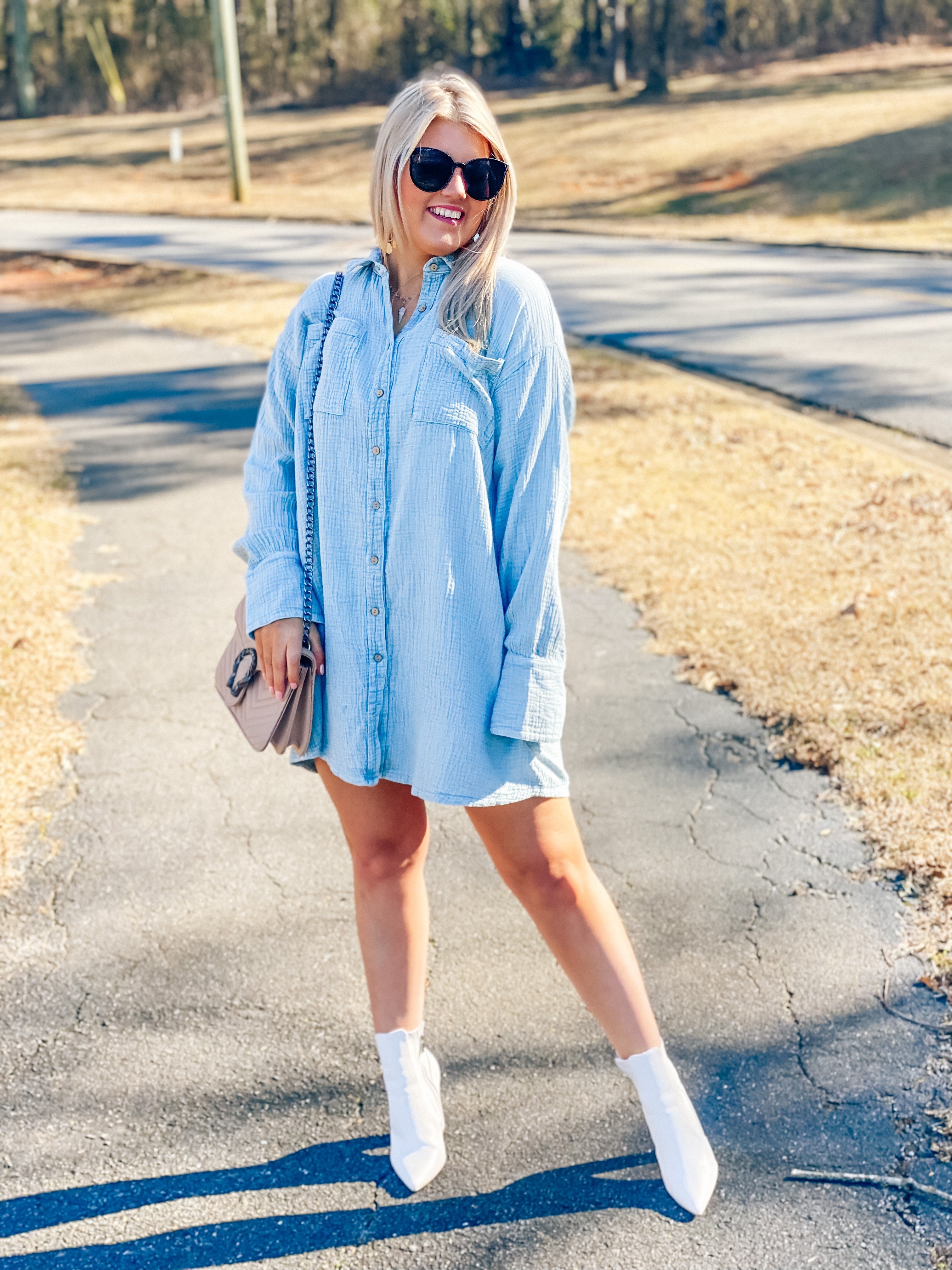 oversized denim dress outfit Styling this oversized denim shirtdress from @sezane for fall... Its voluminous shape makes it incredibly comfortable, and the styling options for it are fairly limitless. Wear it casually with