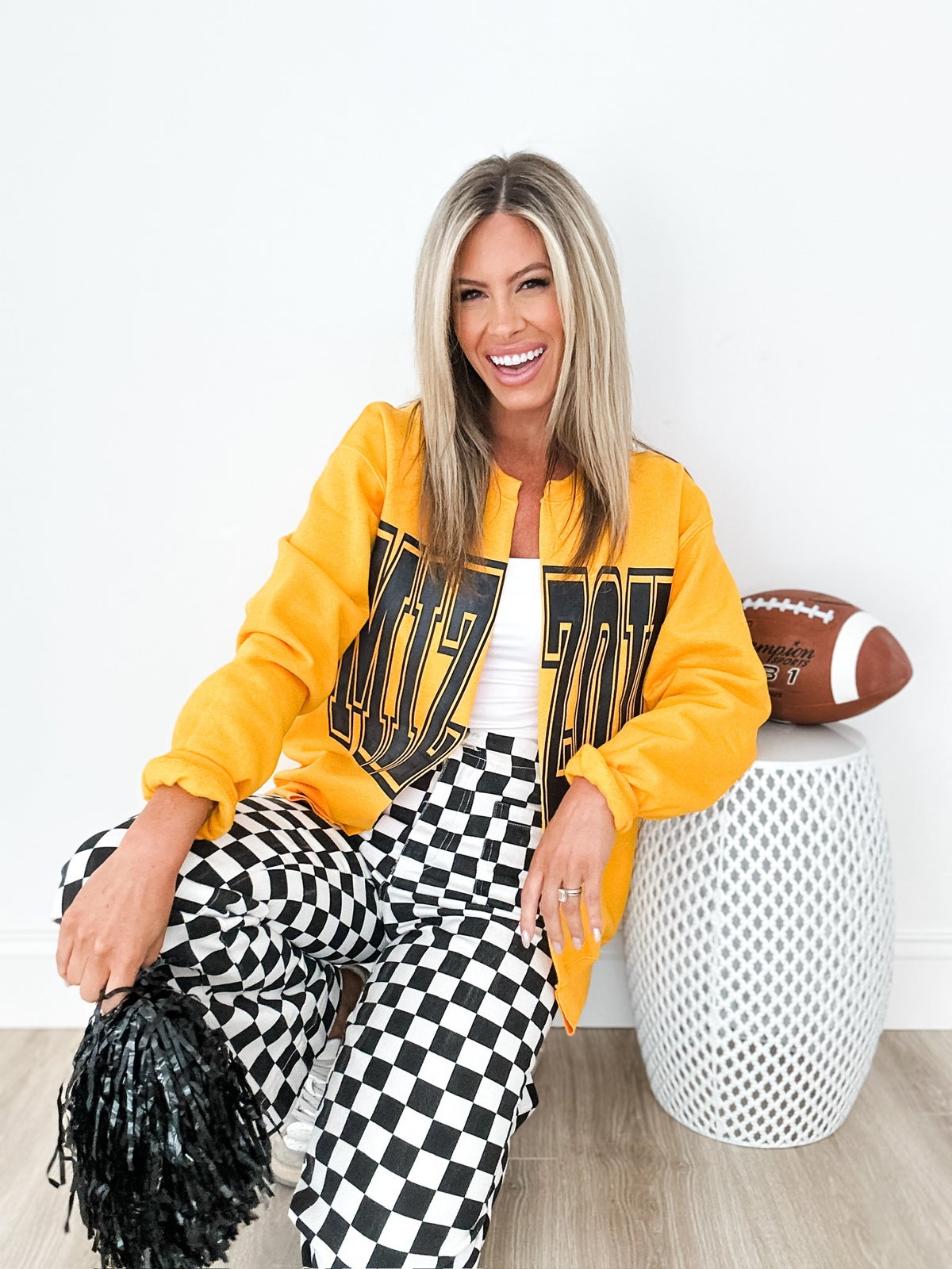 VIRAL Cardi Crew - MIZZOU - PREORDER | Pleated Boutique | Trendy
