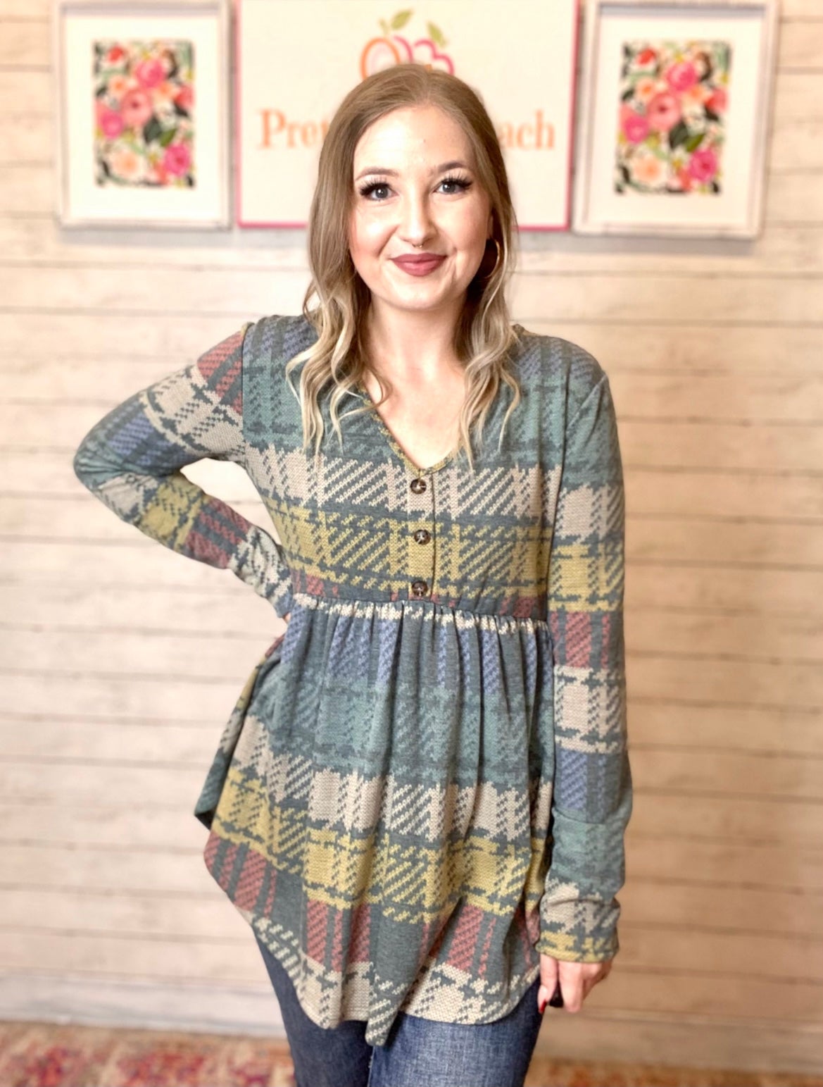 Tops | Pretty as a Peach Boutique