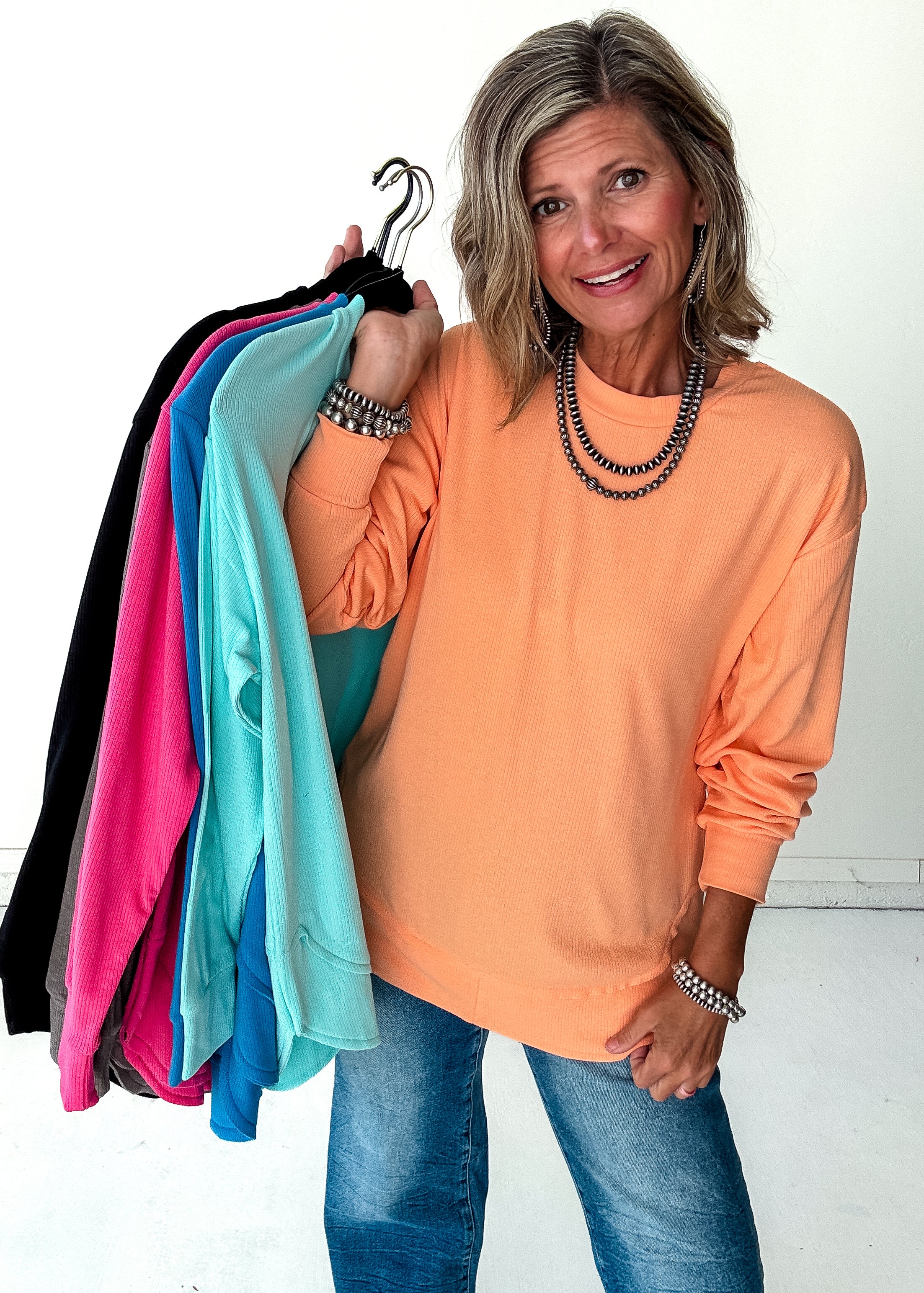 Ribbed Curved Hem Pullover | 6 Colors | Small to 3X *Final Sale 