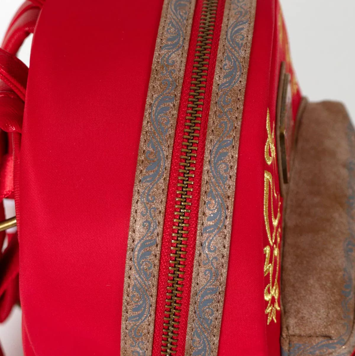 Loungefly Game Of Thrones Cersei Lannister Mini Backpack