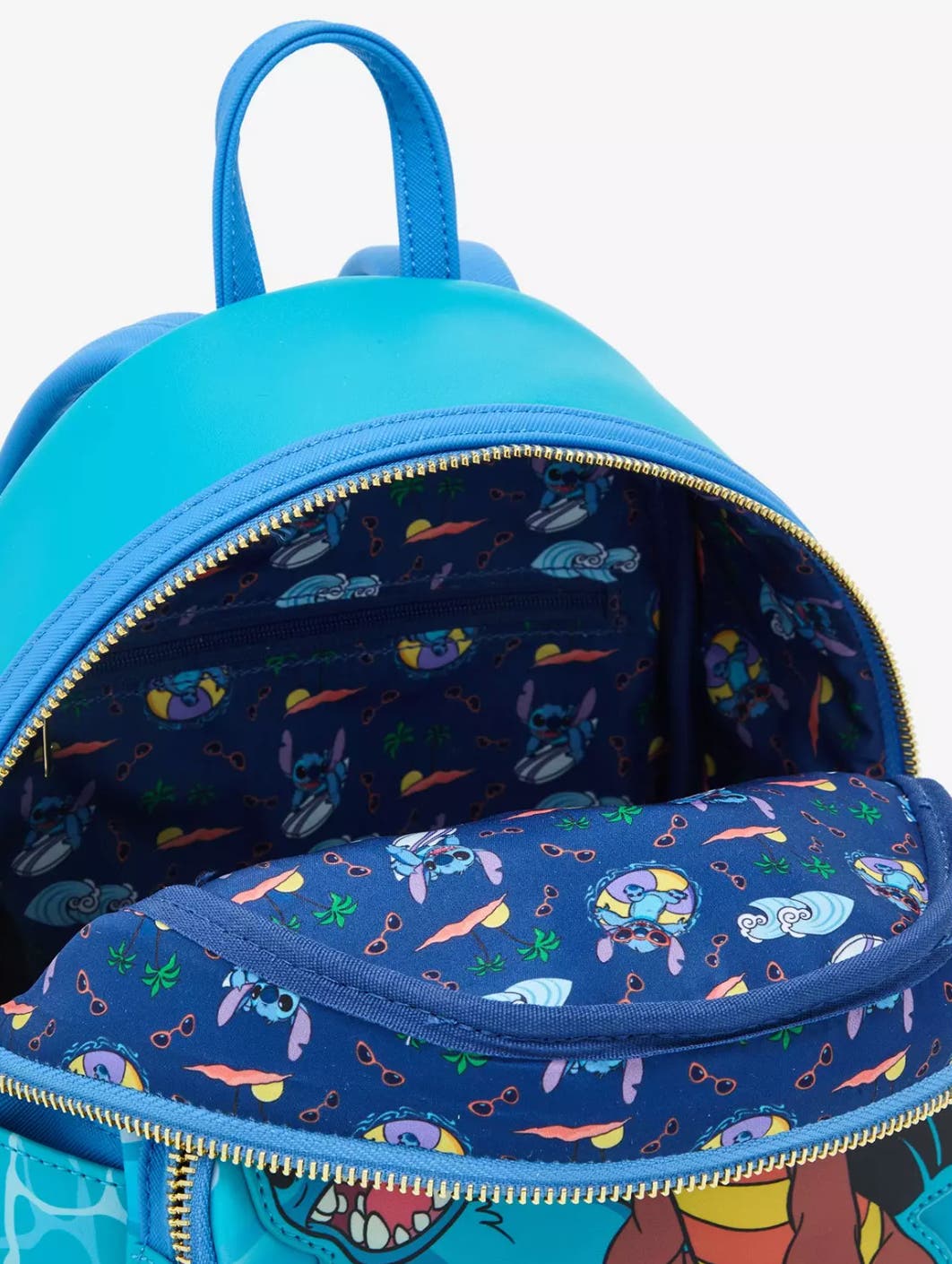 Loungefly Disney Lilo & Stitch Group Surfing Mini Backpack  display picture 1