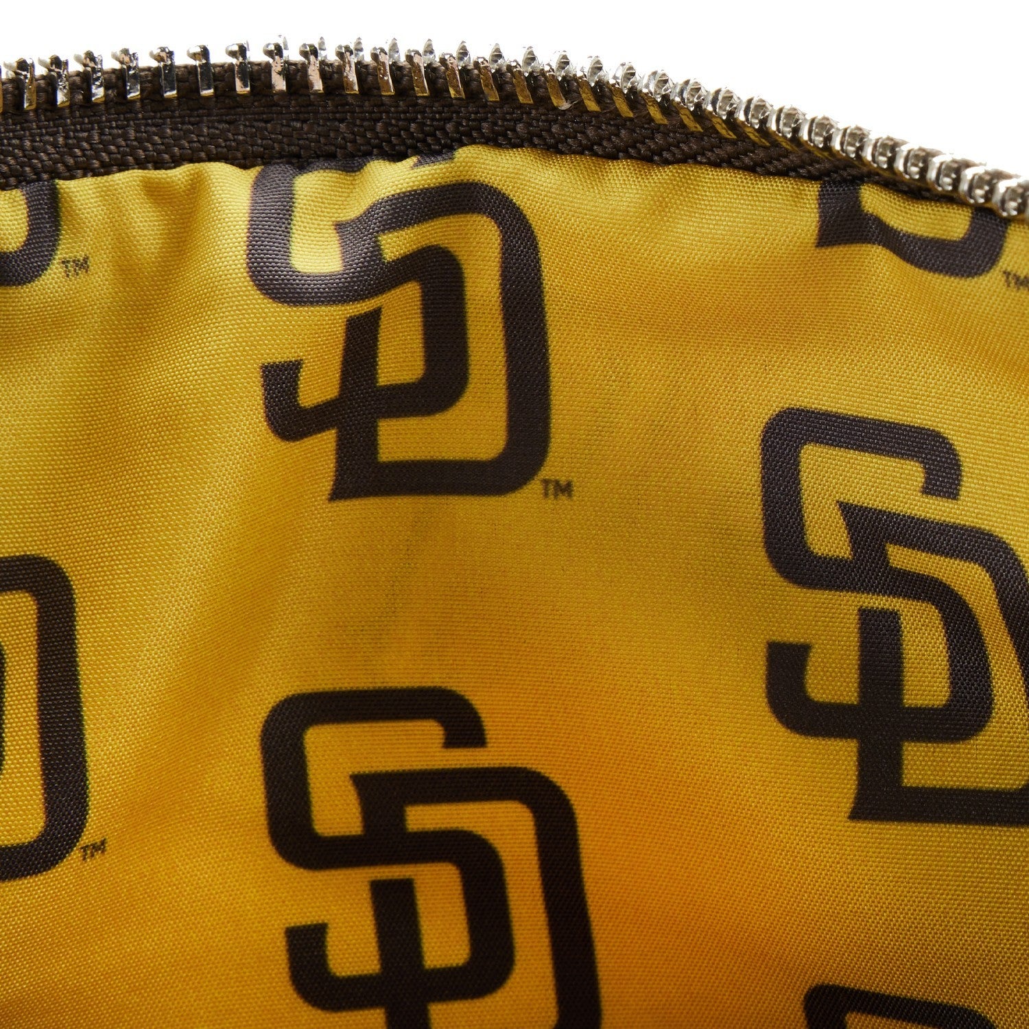 球場限定配布品　PADRES 迷彩柄 フード付きユニフォーム XL 新品 PADRES 球場限定 迷彩柄 フード付きユニフォーム - メルカリ