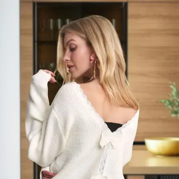Trendy Sweaters + Pullovers | Roxy Moxy Boutique | Roxy Moxy Boutique