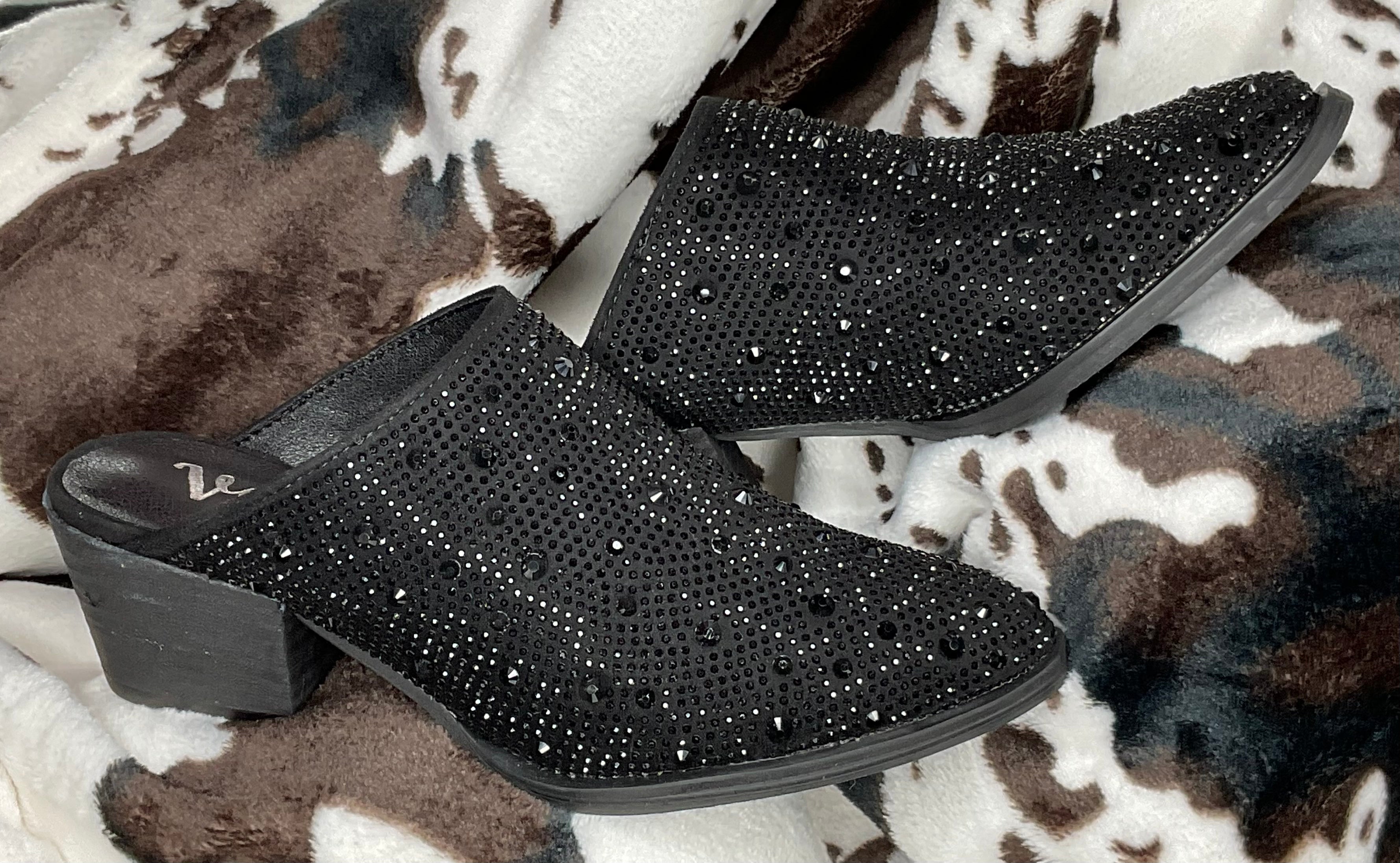 Shoes ETC Stonz Jewelry