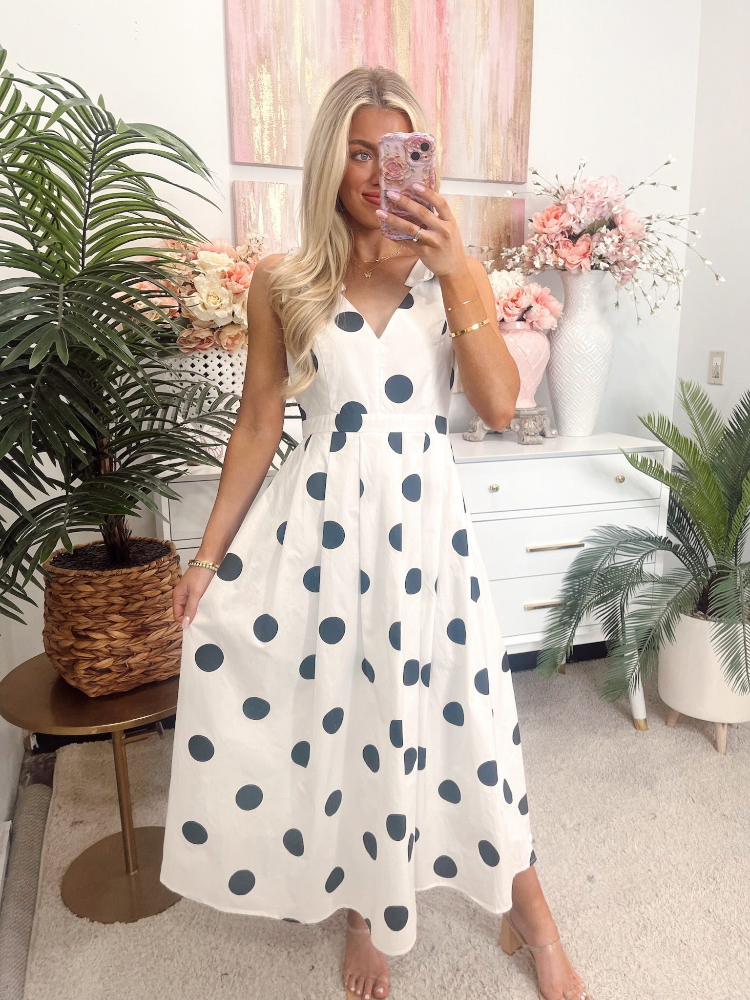 Entro Off White Polka Dot Pattern V-Neck Sleeveless Pleated Midi